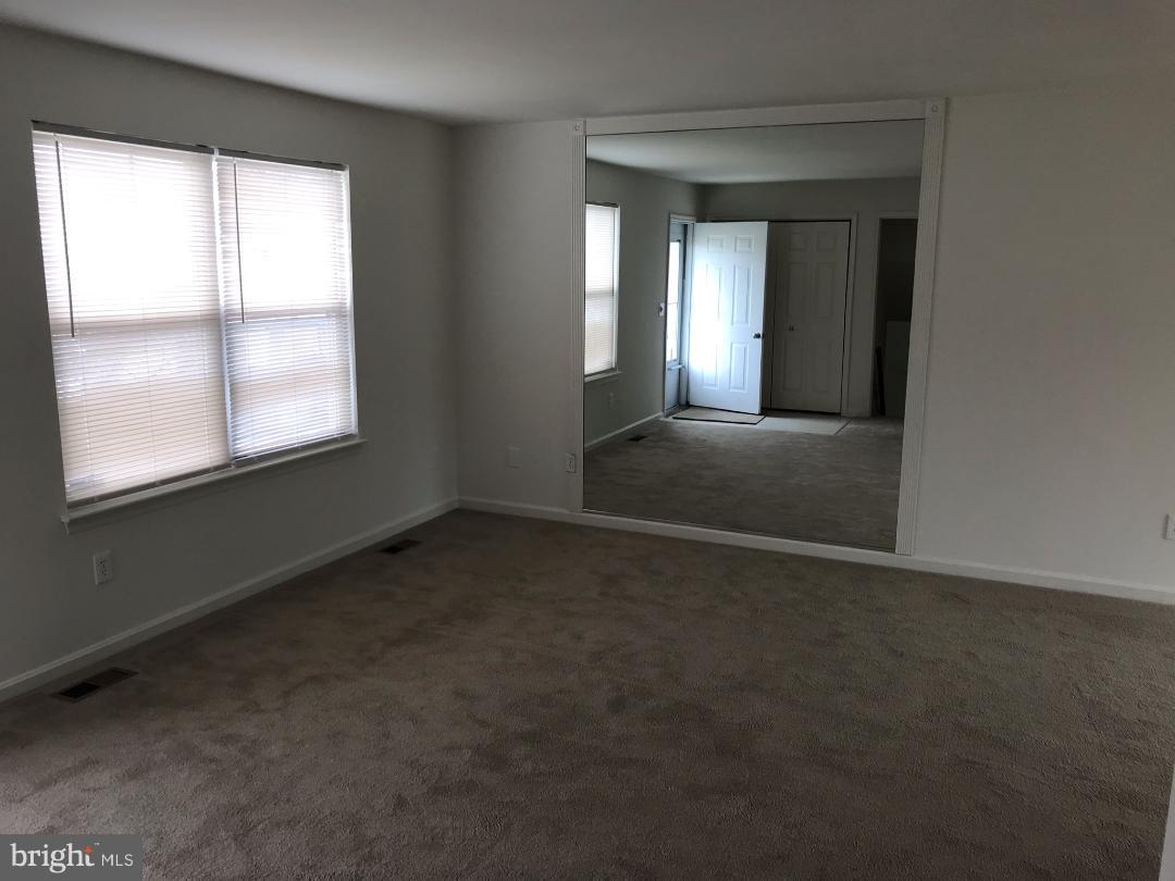 VILLAGE OF PAWNEE - Residential Lease