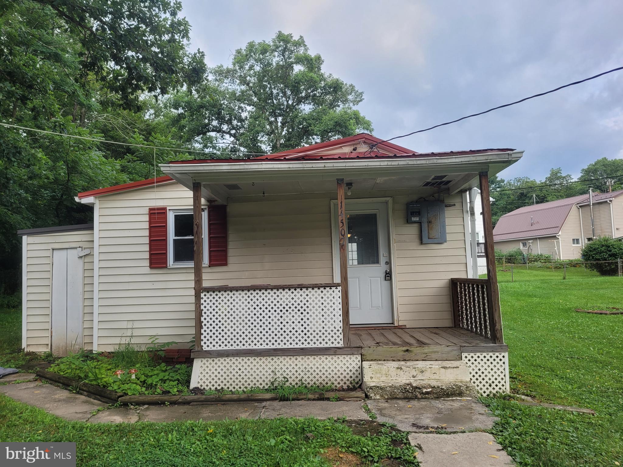 14507 CEDAR STREET