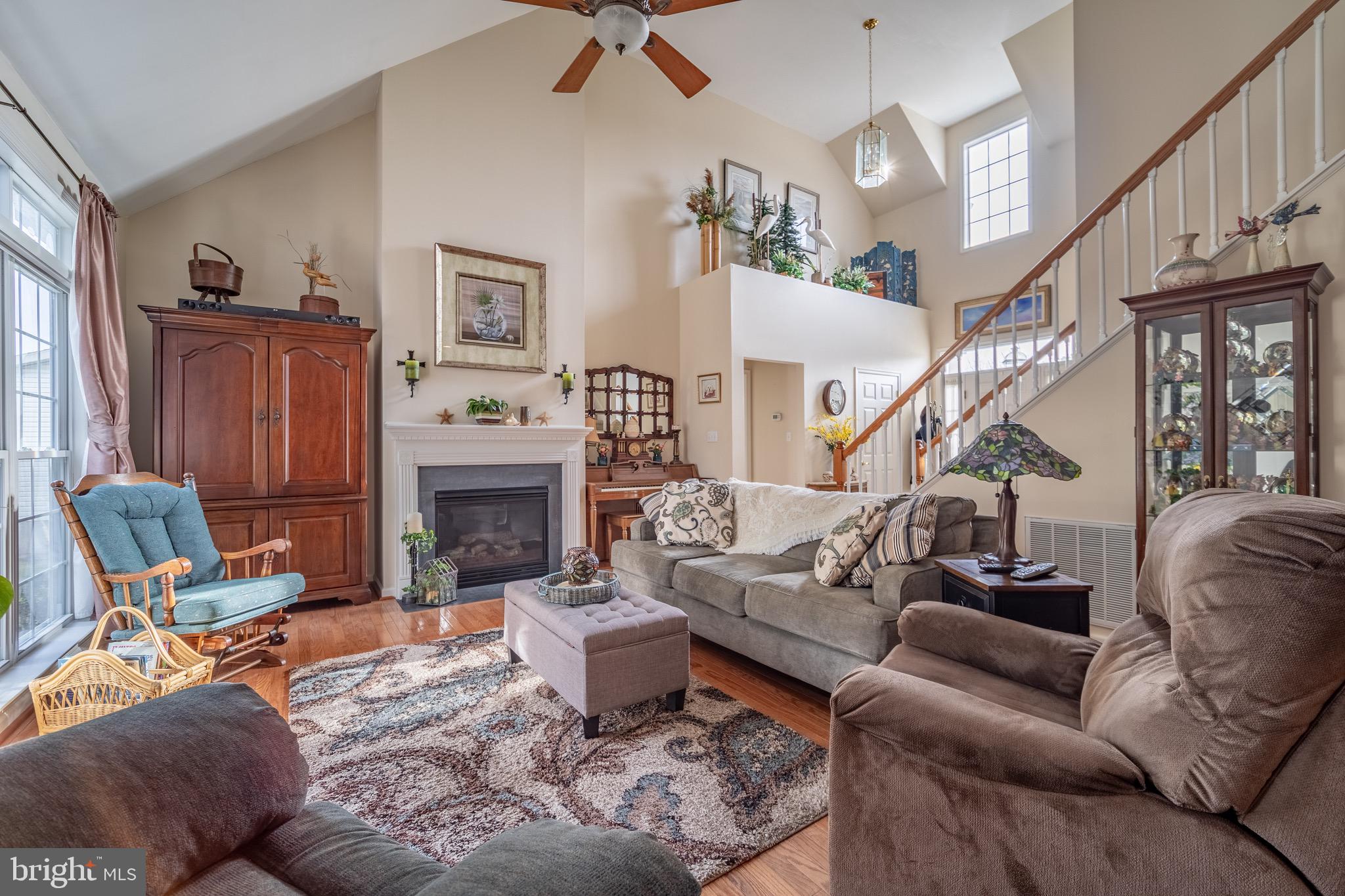 OYSTER HARBOR - Residential