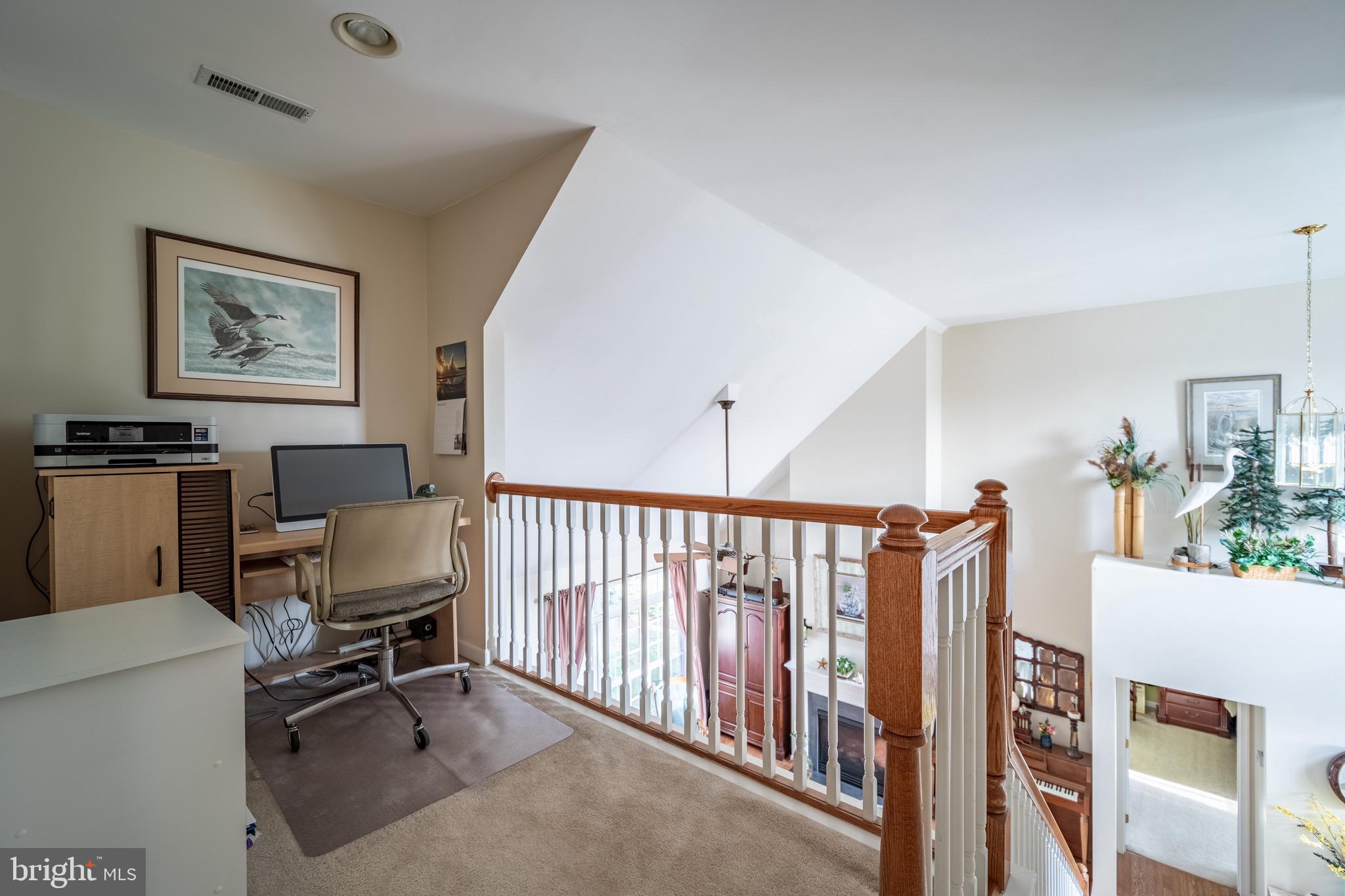 OYSTER HARBOR - Residential