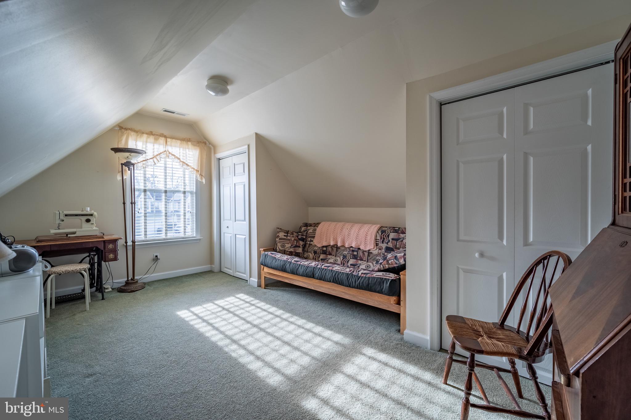 OYSTER HARBOR - Residential