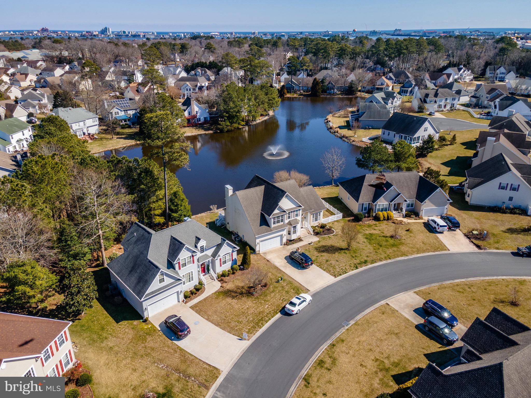 OYSTER HARBOR - Residential