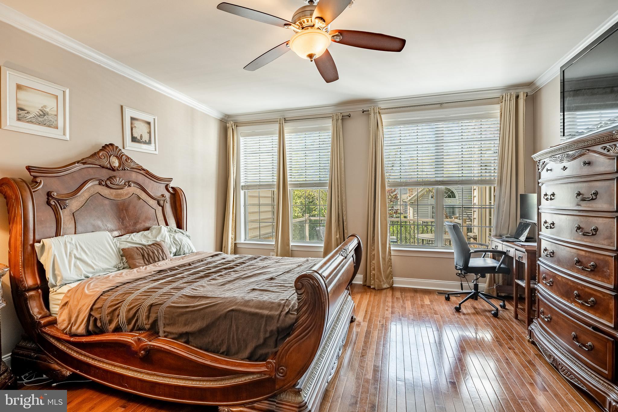 APPLEBROOK MEADOWS - Residential