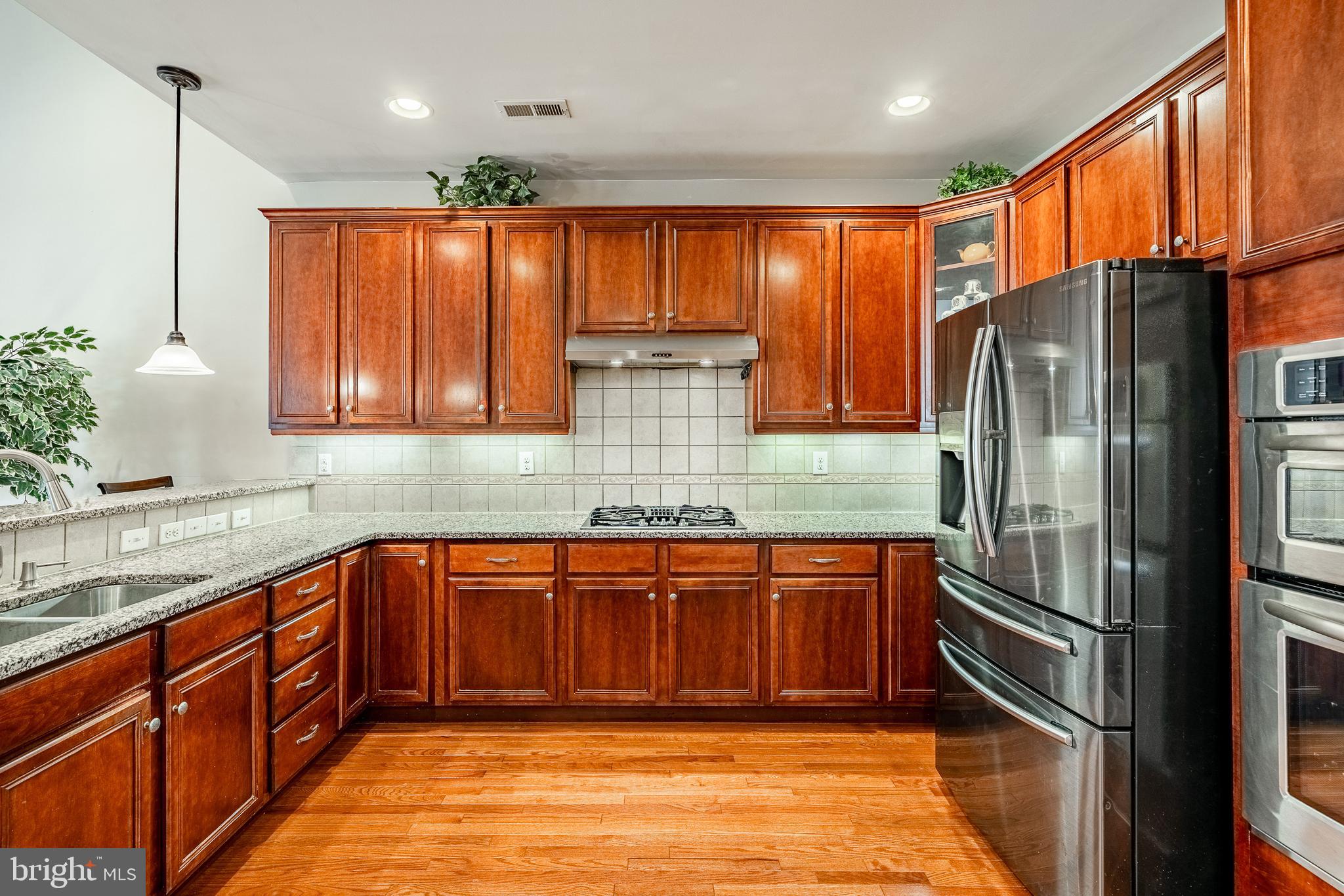 APPLEBROOK MEADOWS - Residential