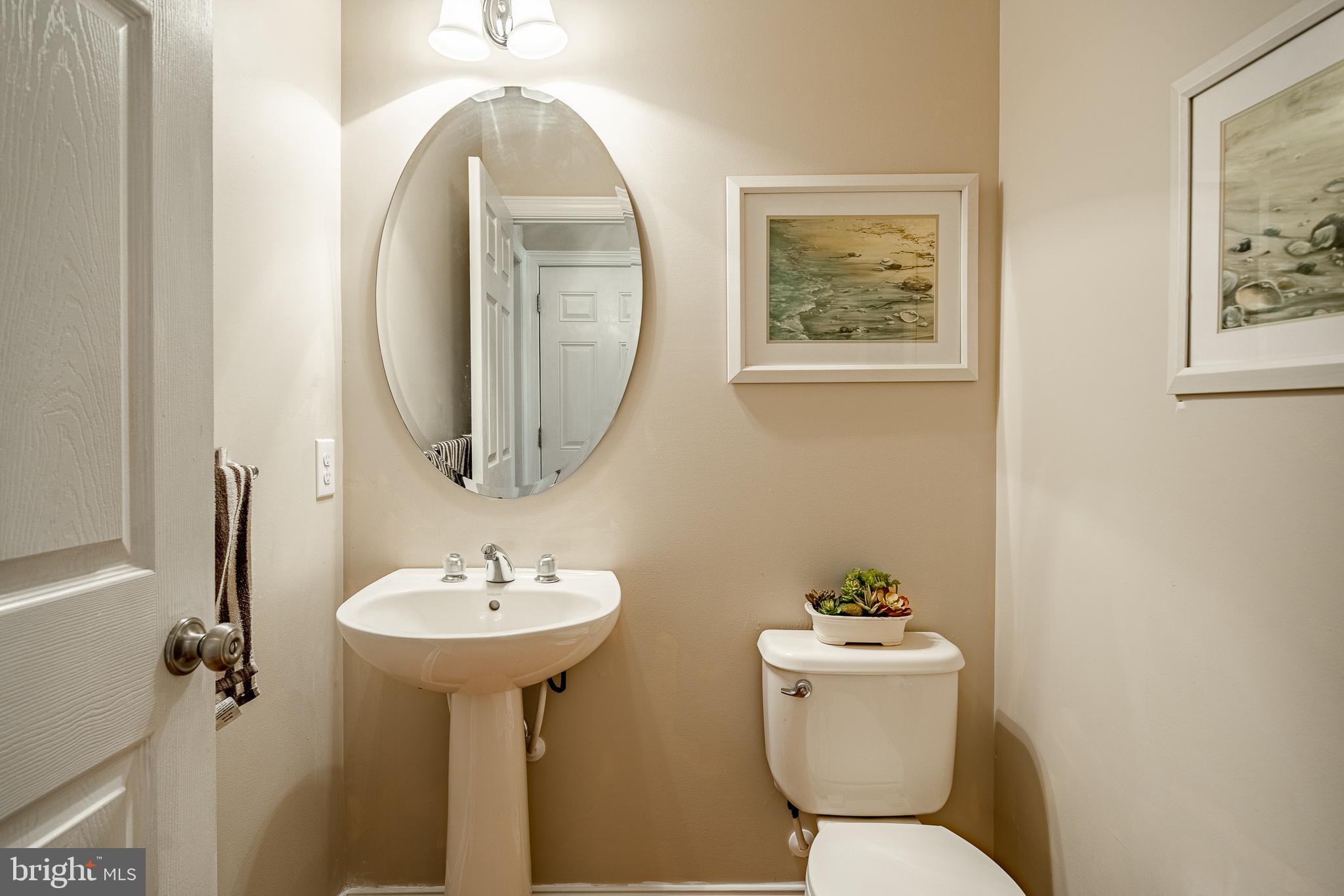 APPLEBROOK MEADOWS - Residential