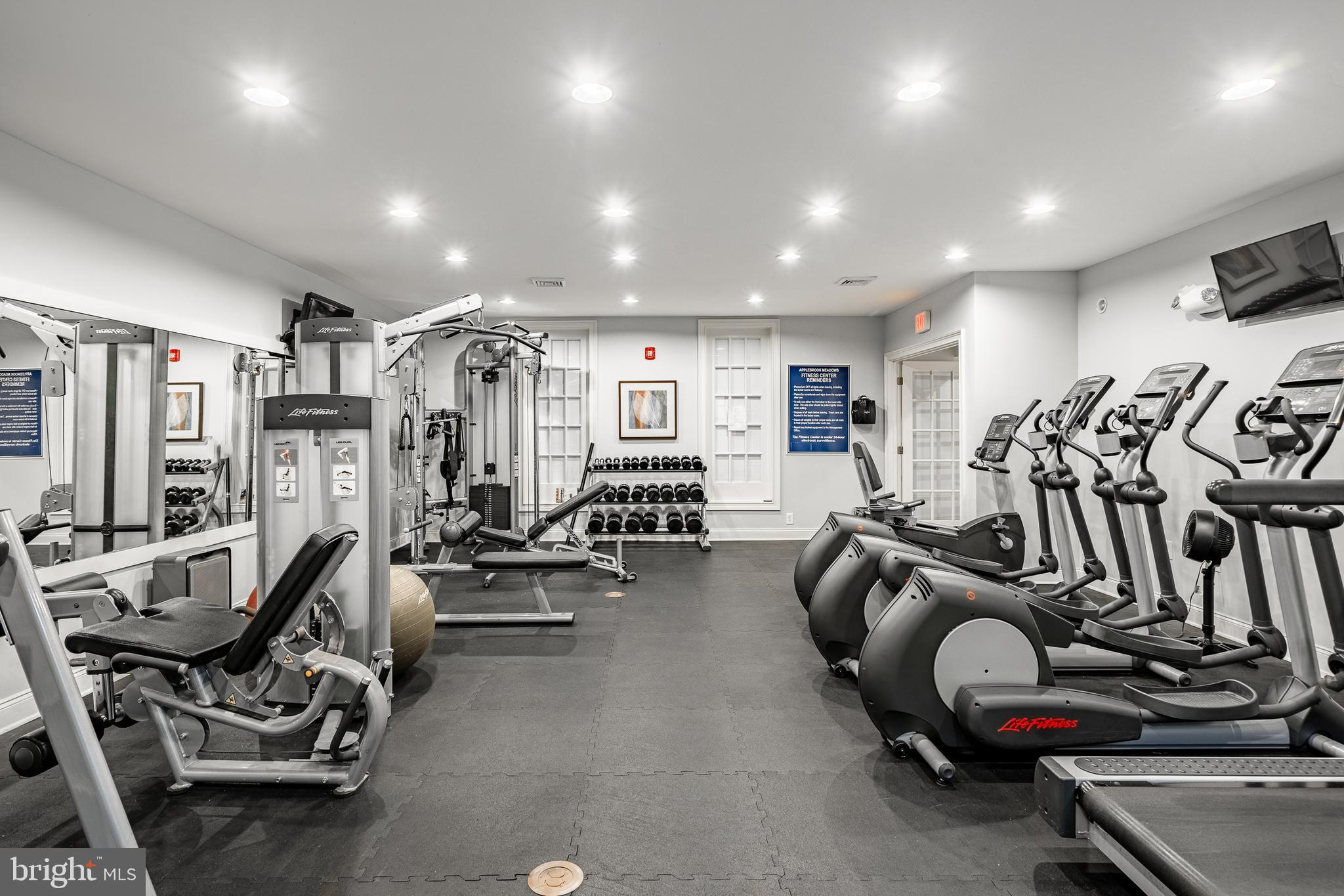 APPLEBROOK MEADOWS - Residential