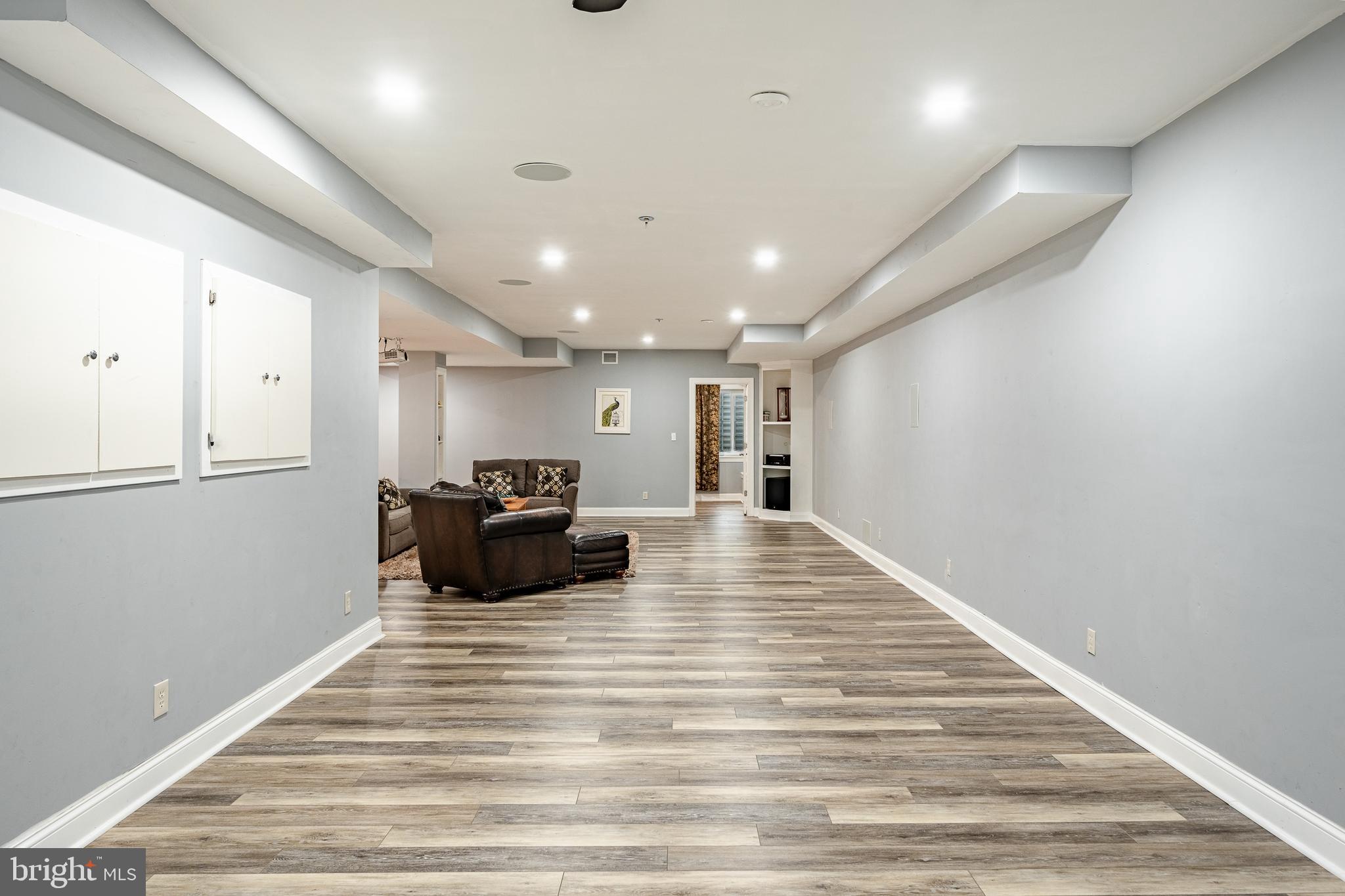 APPLEBROOK MEADOWS - Residential