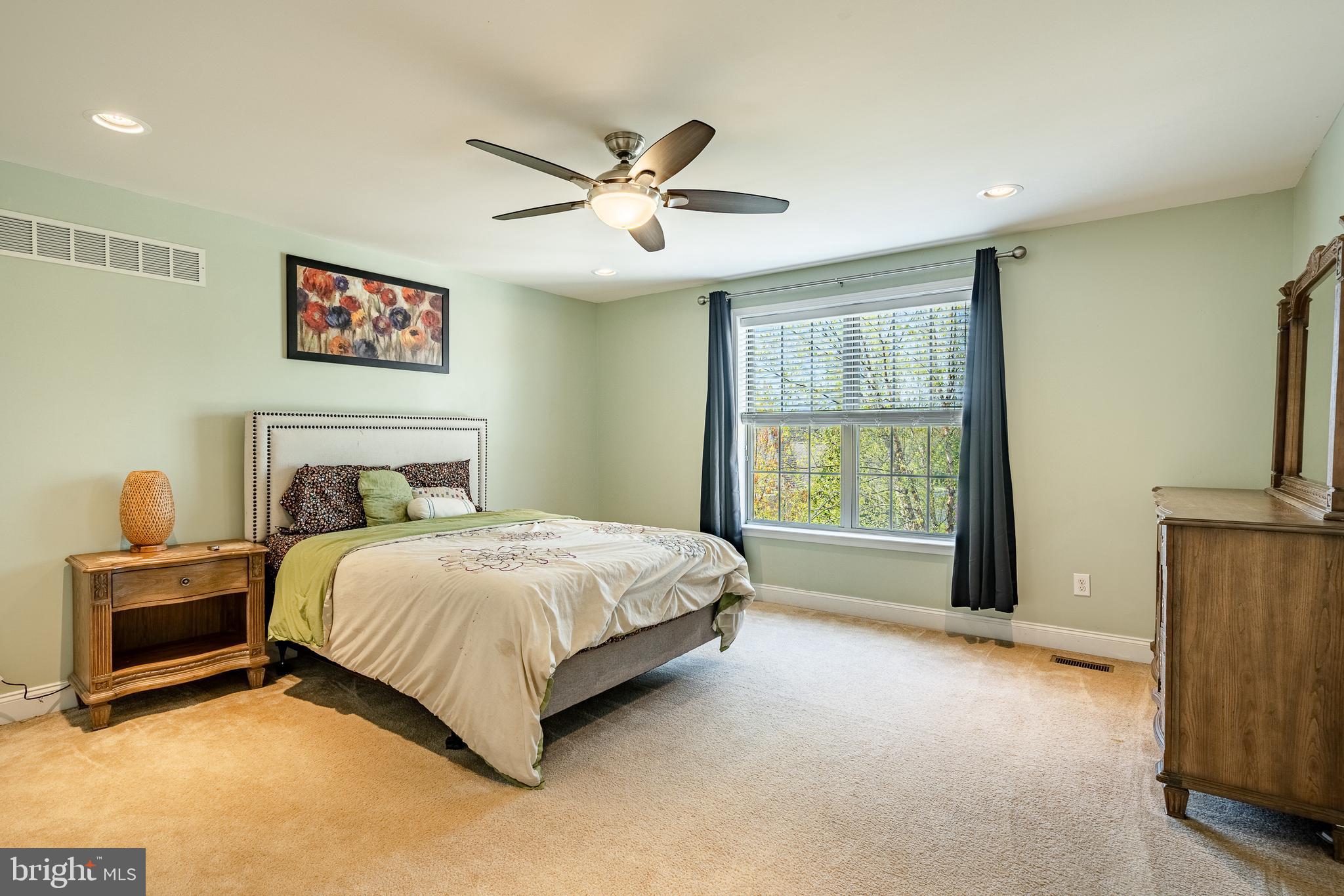 APPLEBROOK MEADOWS - Residential