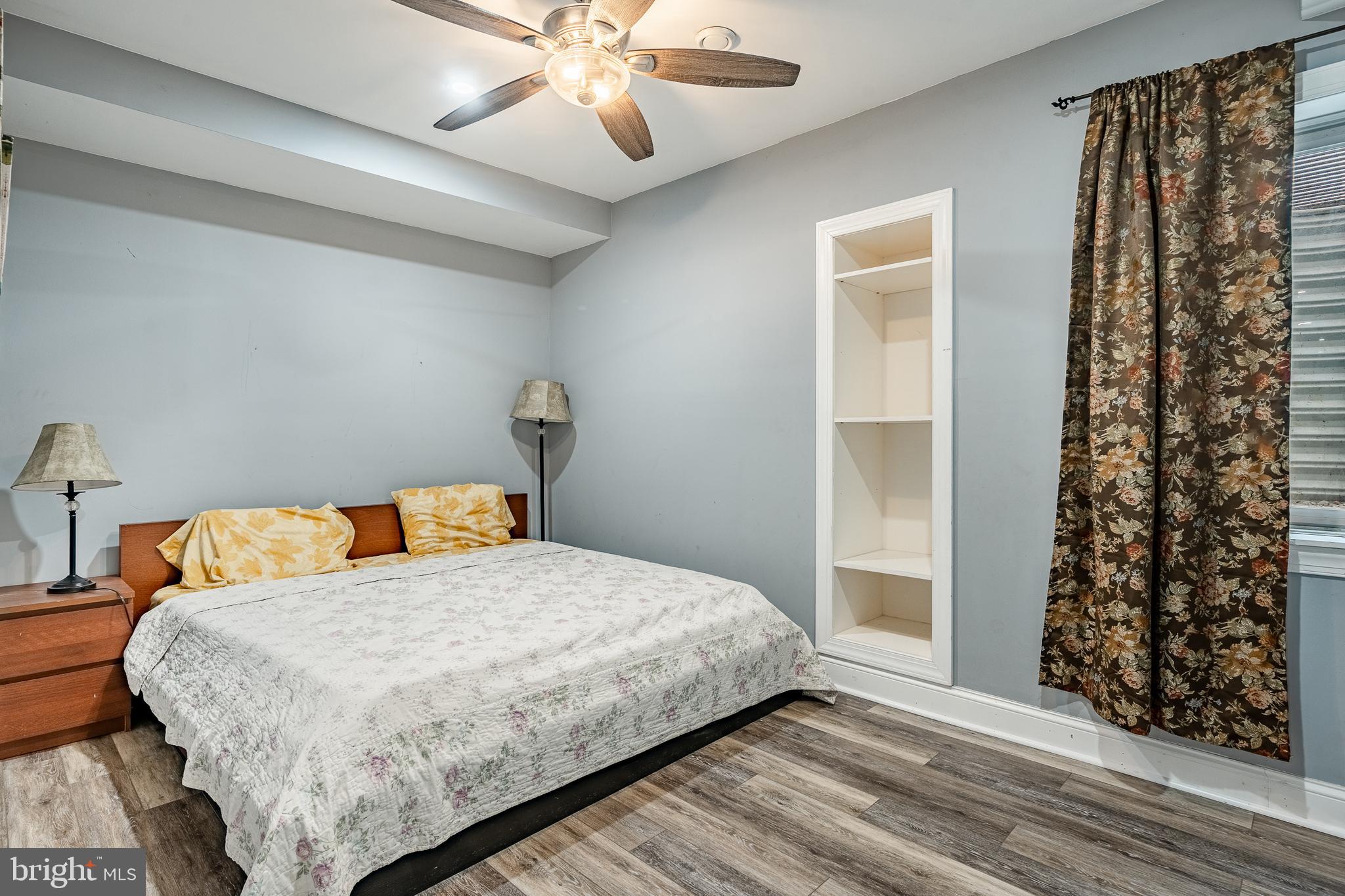 APPLEBROOK MEADOWS - Residential