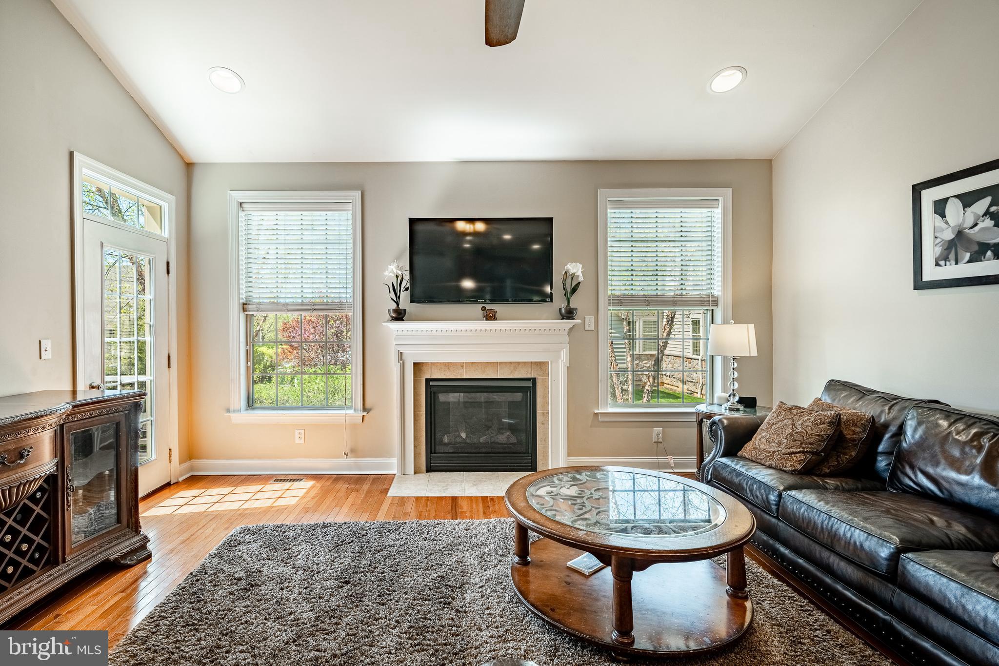 APPLEBROOK MEADOWS - Residential