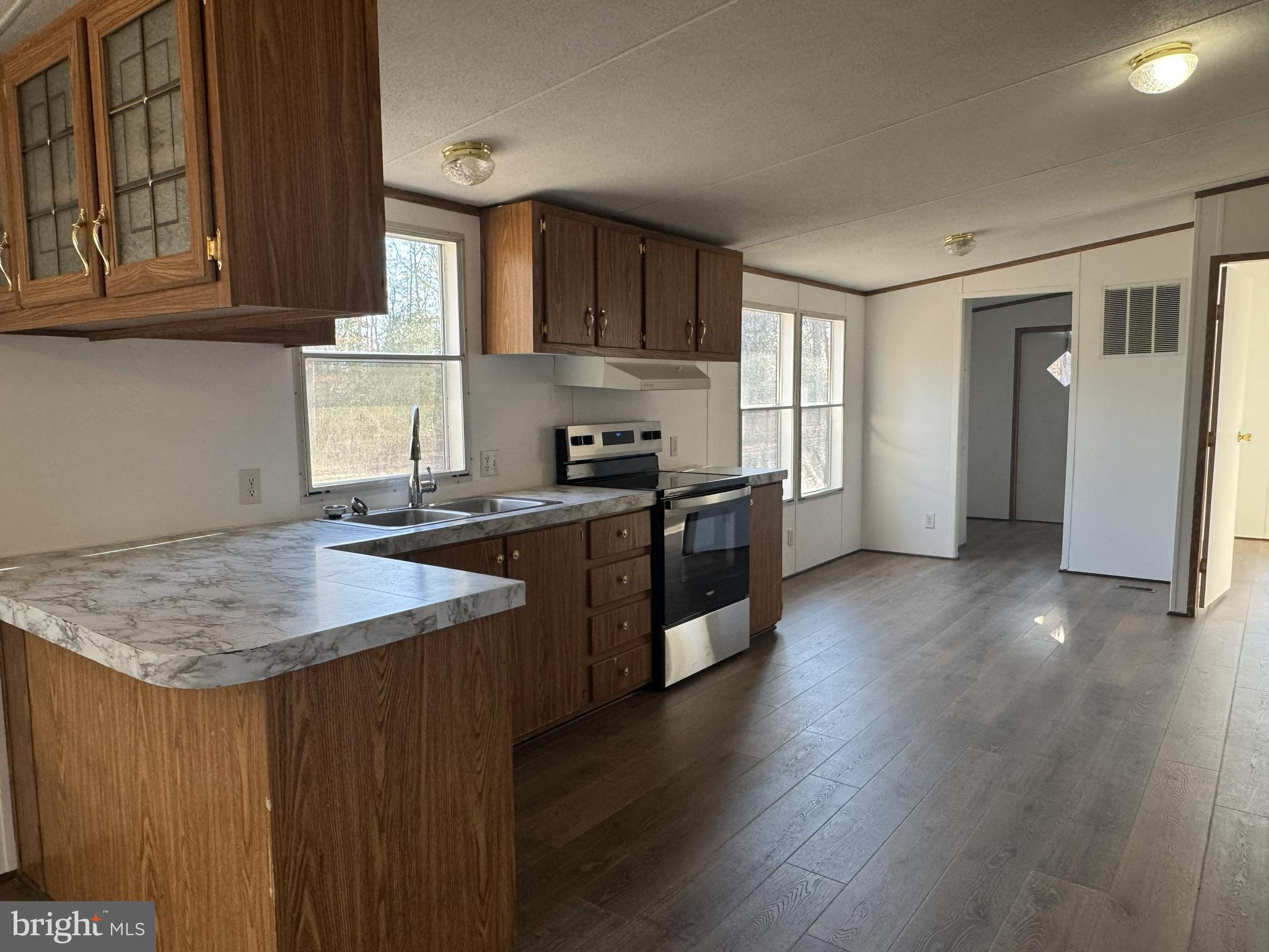 N/A - Residential Lease