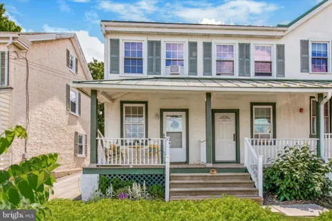 20 S Village Avenue Unit 1, Exton, PA MLS: PACT2096548