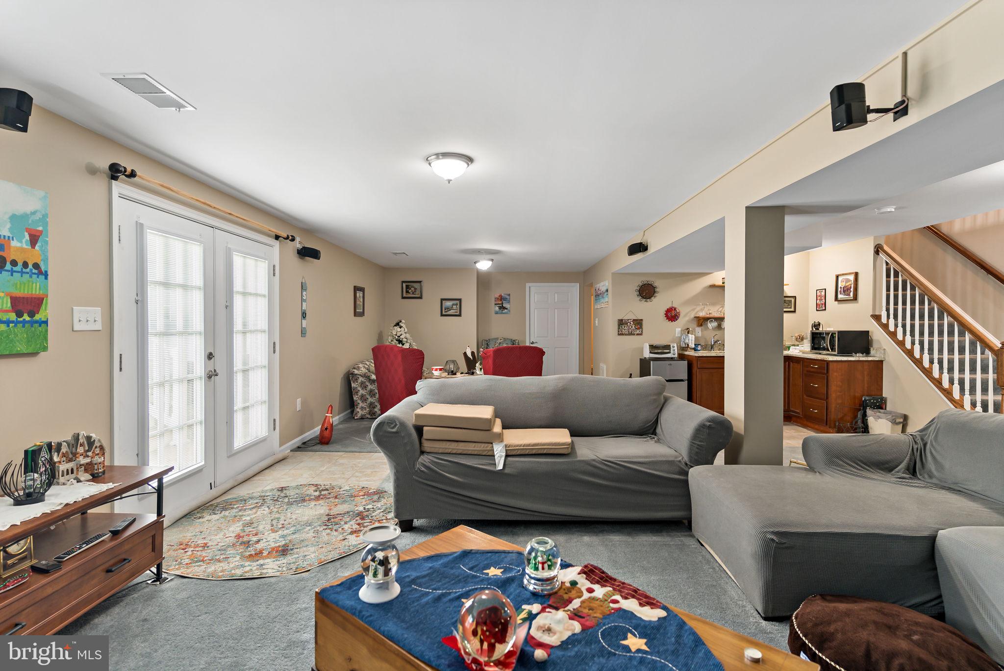 STONEY RIDGE - Residential