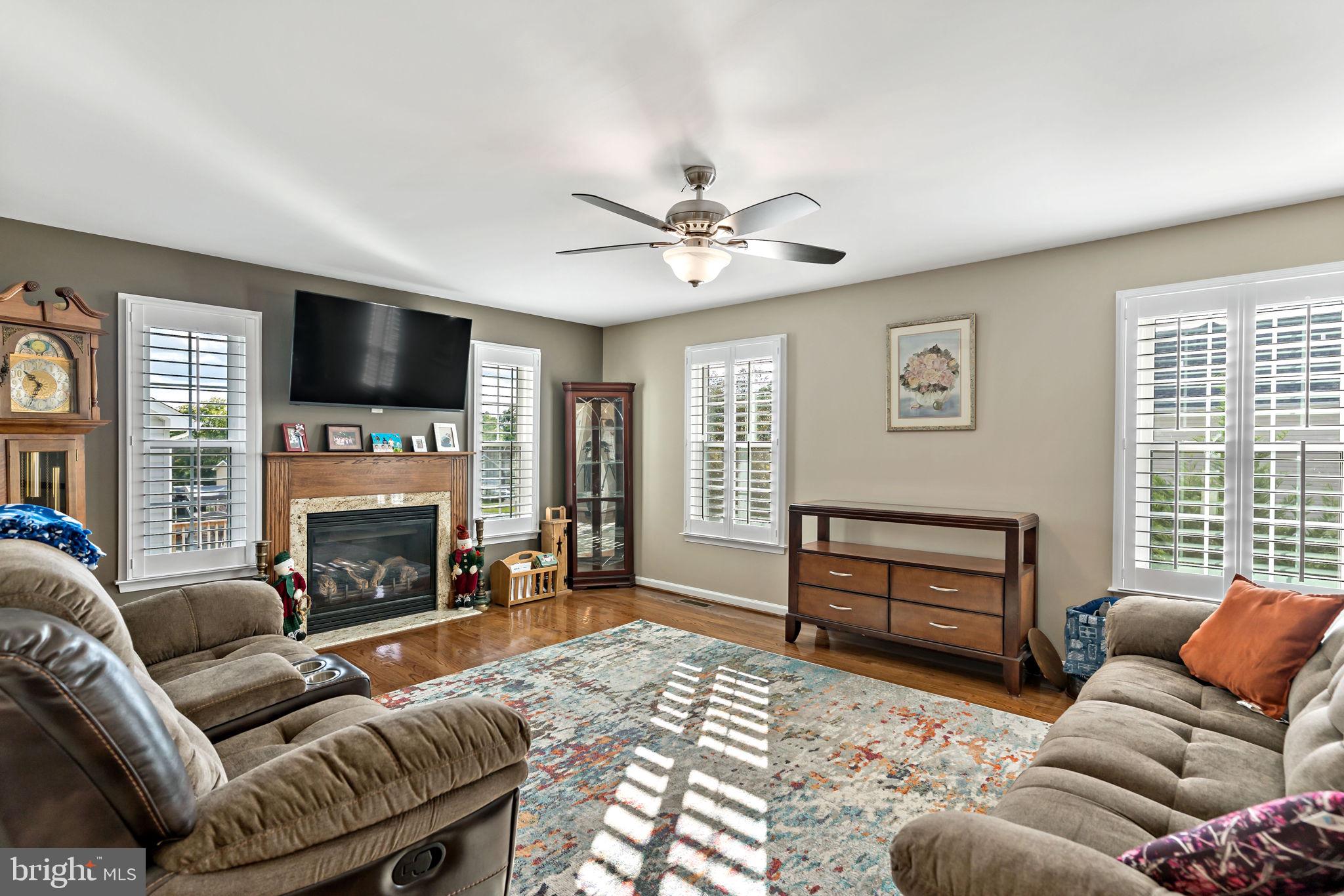 STONEY RIDGE - Residential