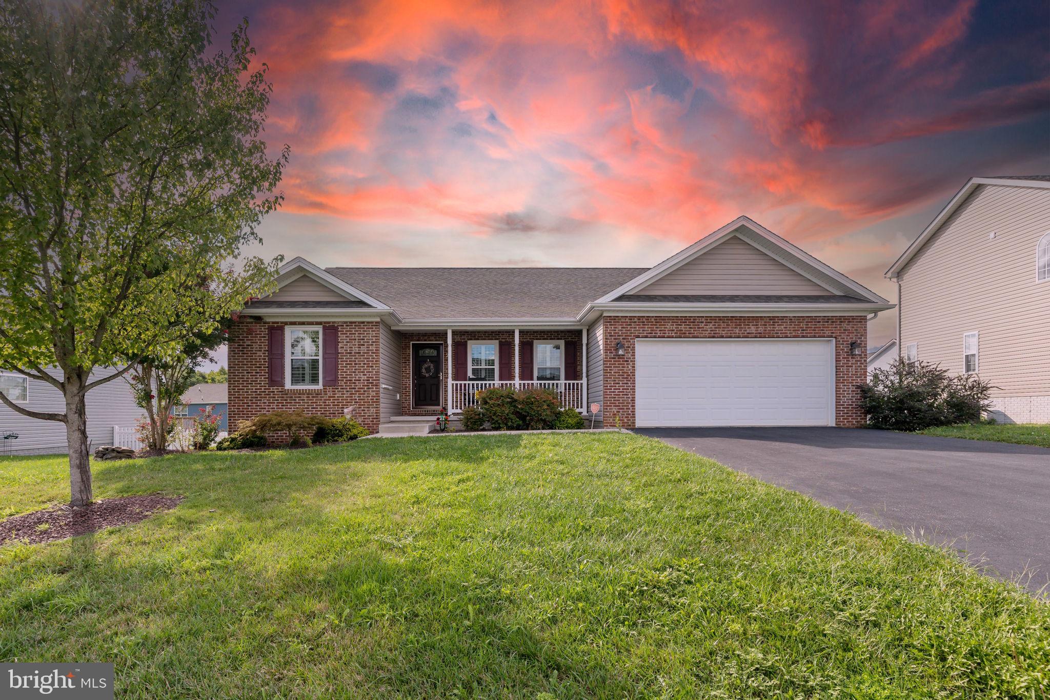 STONEY RIDGE - Residential