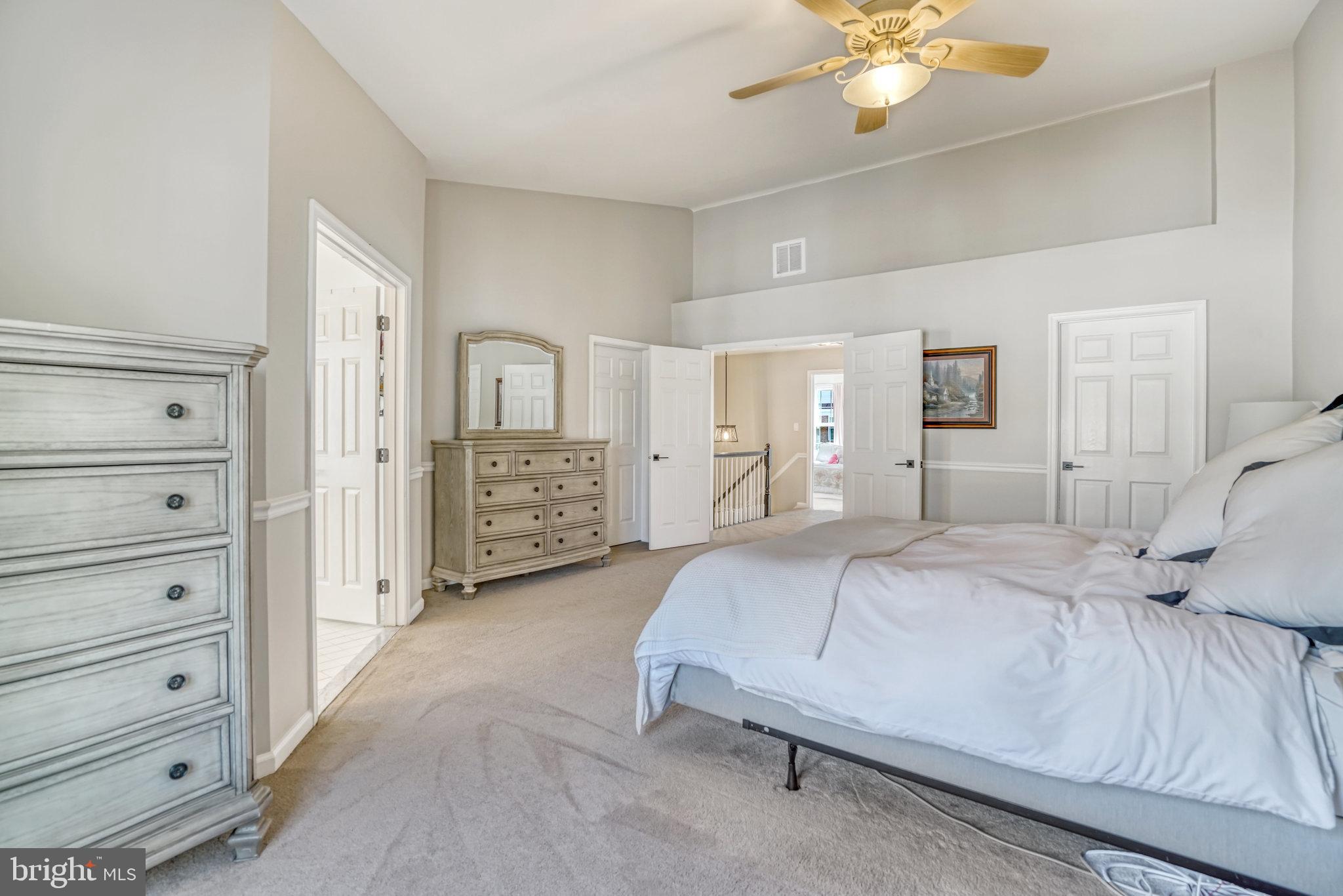 FARMWELL HUNT - Residential