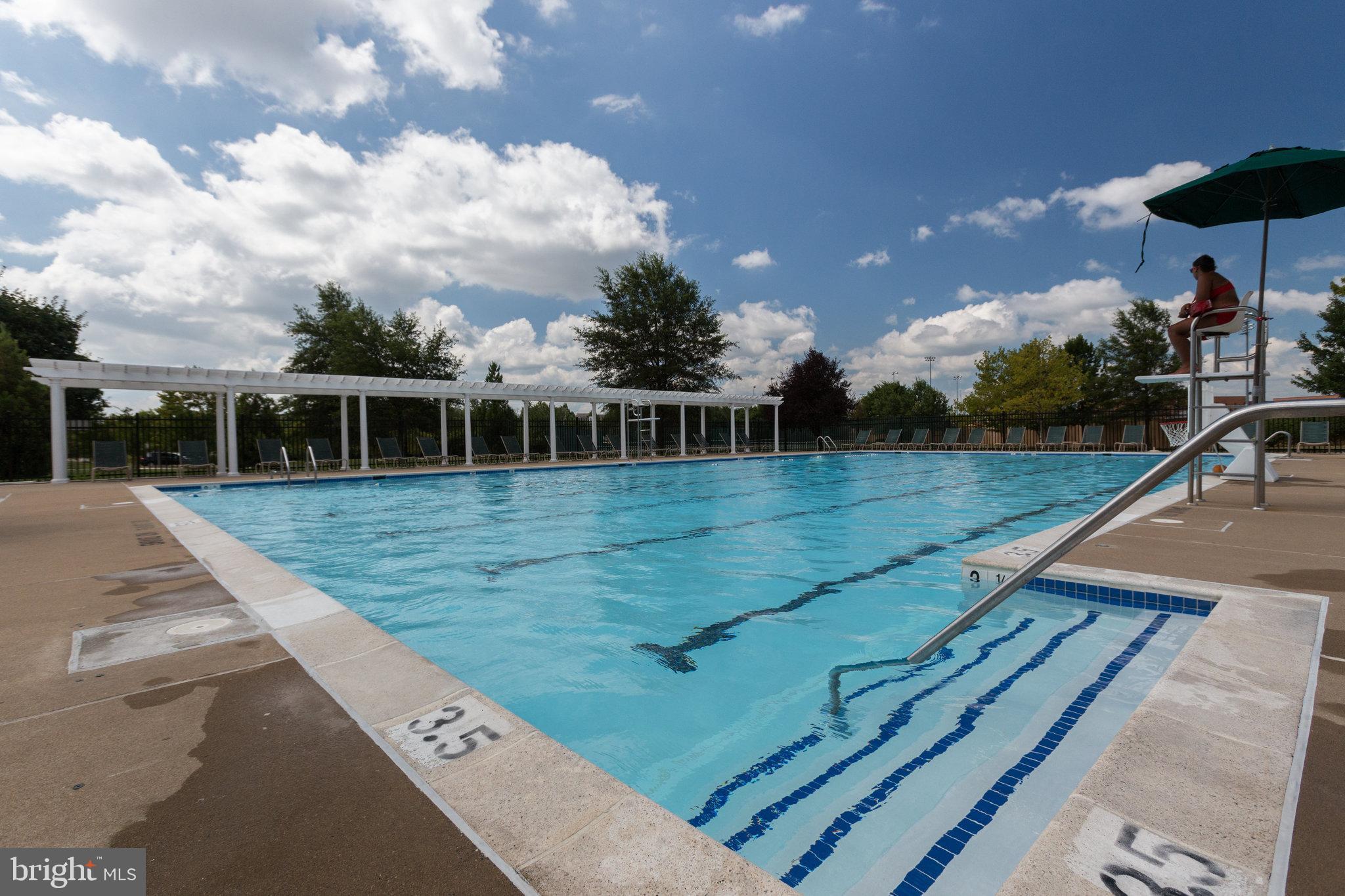 FARMWELL HUNT - Residential