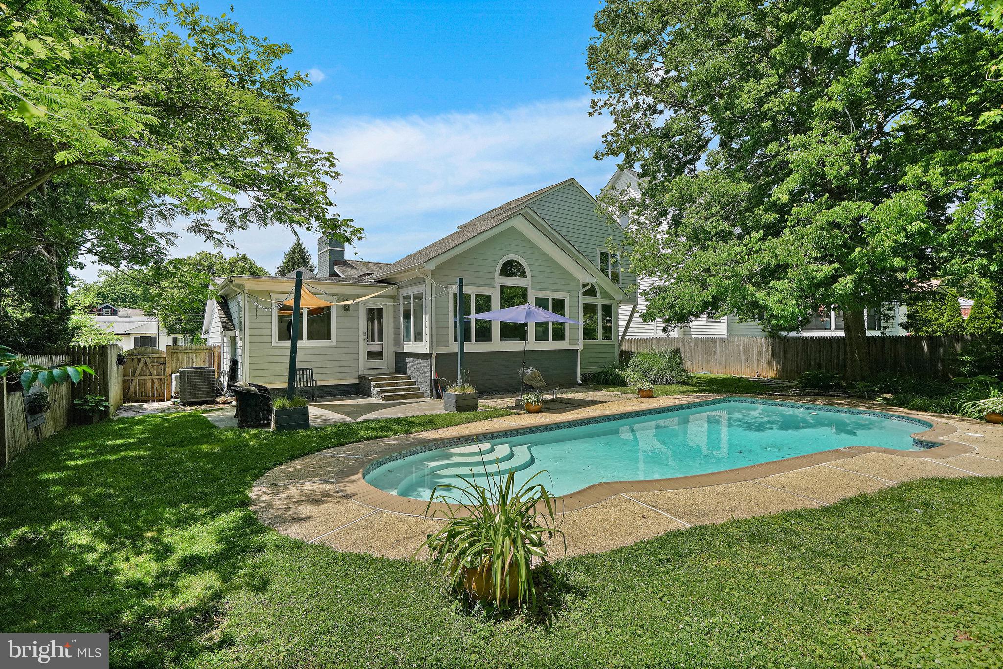 BRADMOOR - Residential