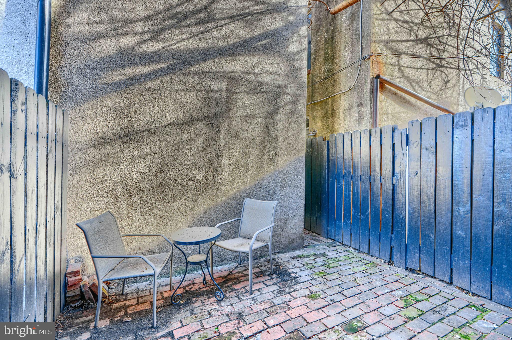 BUTCHERS HILL - Residential Lease