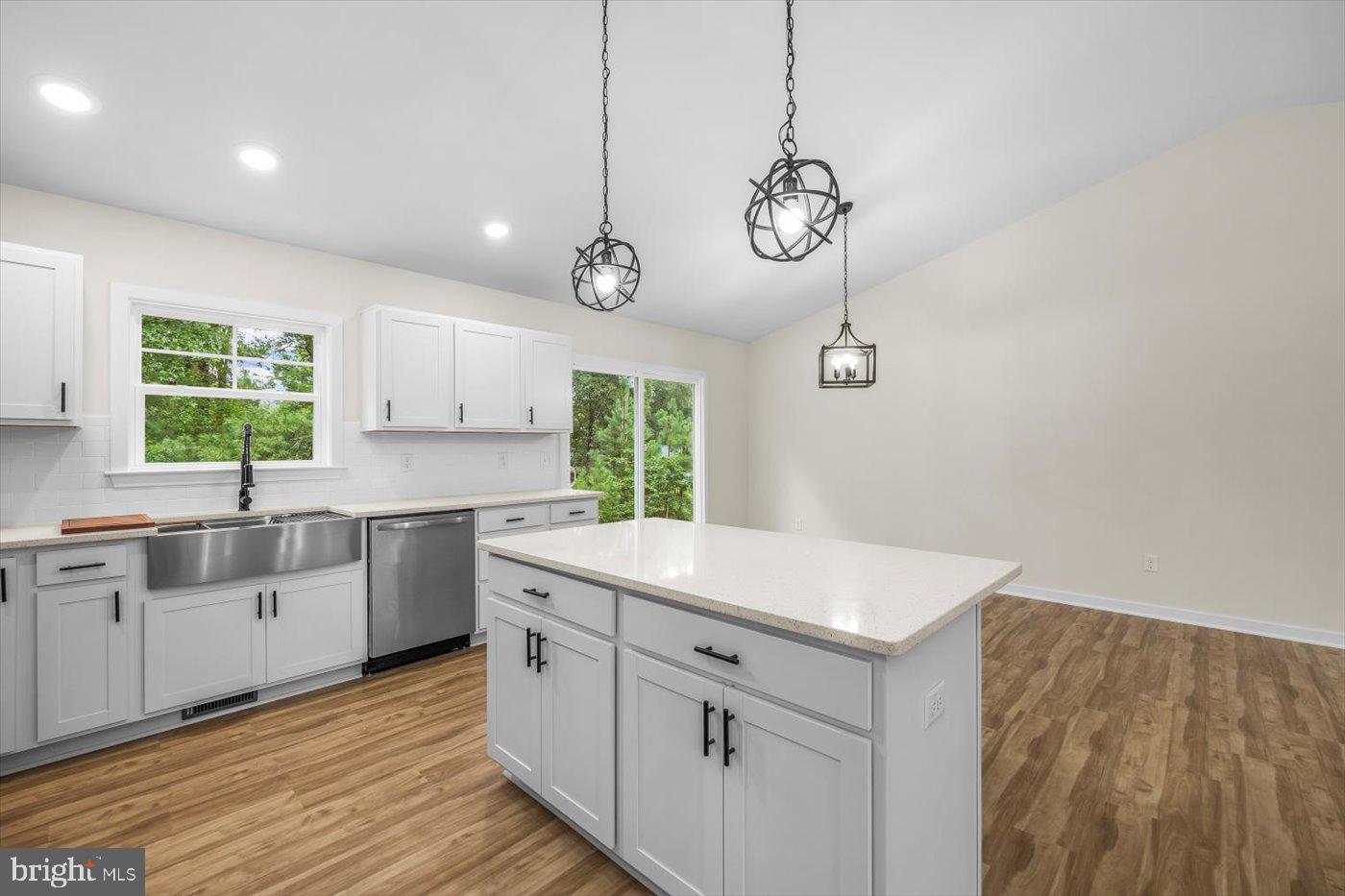 LAKE LAND OR - Residential