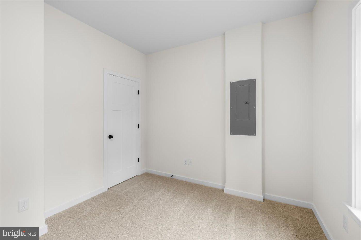 LAKE LAND OR - Residential