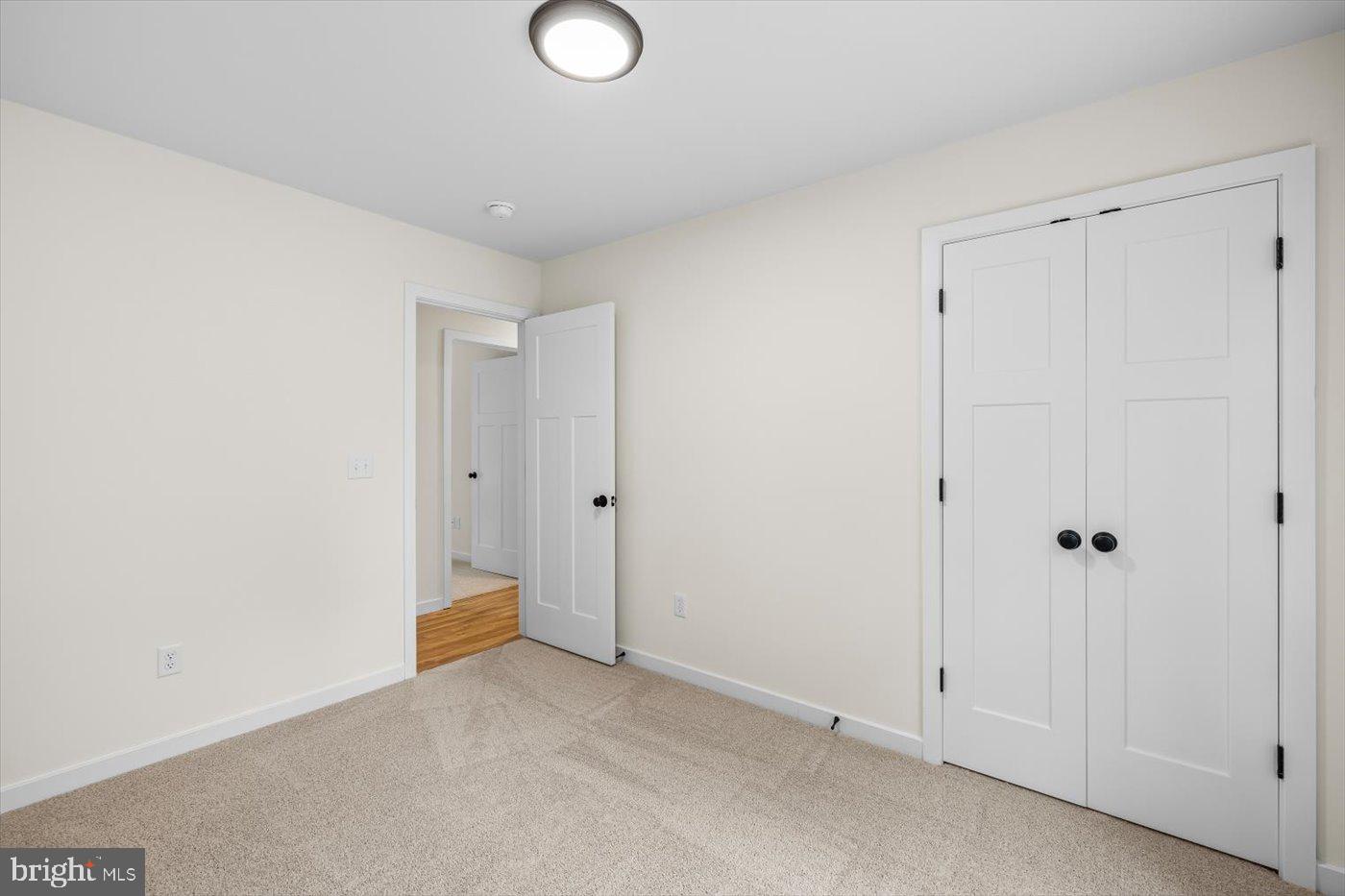 LAKE LAND OR - Residential