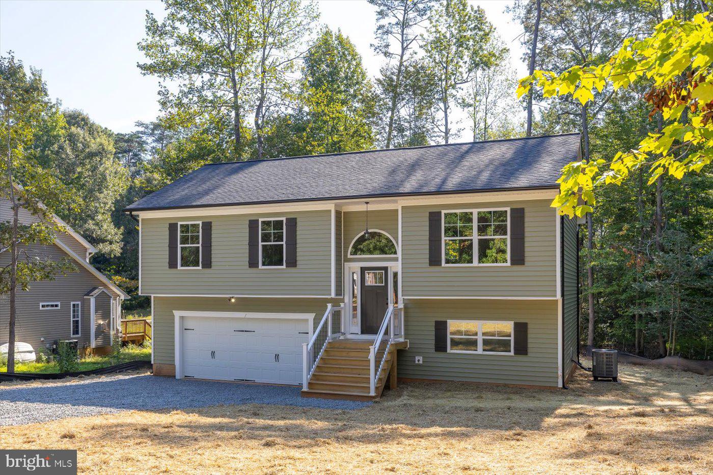 LAKE LAND OR - Residential