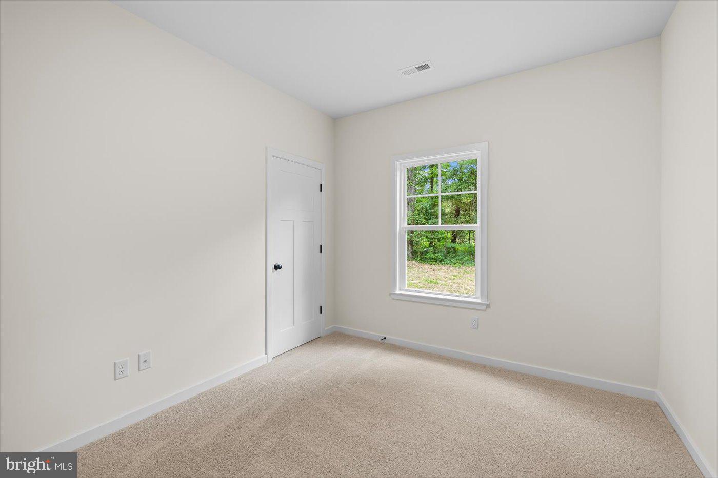 LAKE LAND OR - Residential