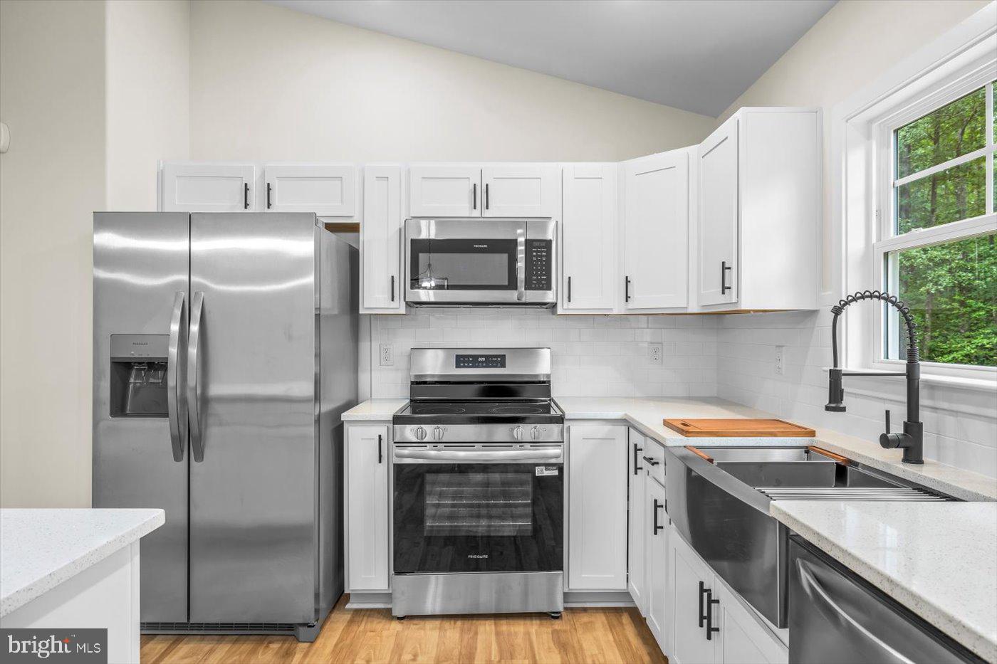 LAKE LAND OR - Residential