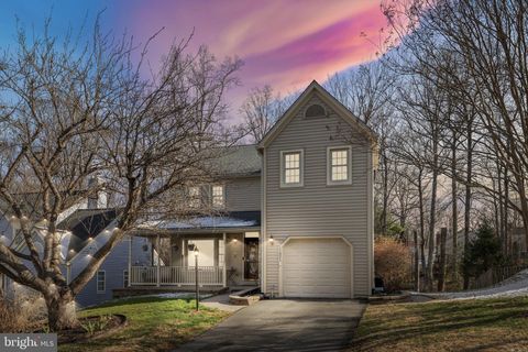 Photo of 11971 Home Guard Drive, WOODBRIDGE, VA 22192 (MLS # VAPW2114614)