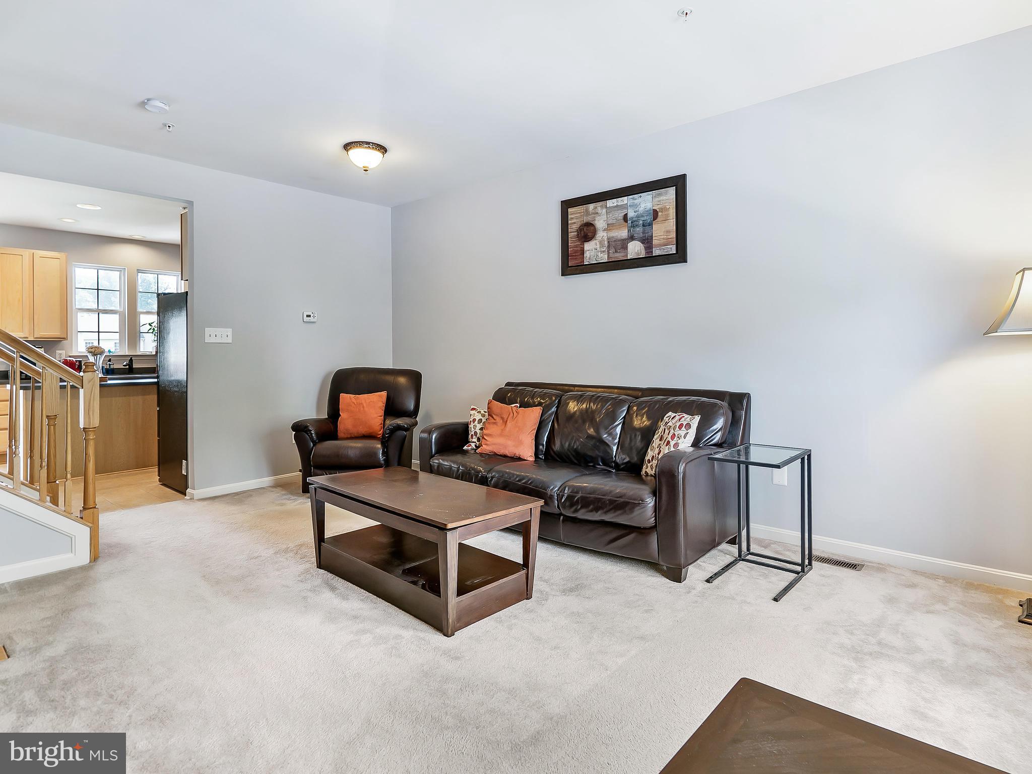 AUTUMN RUN - Residential