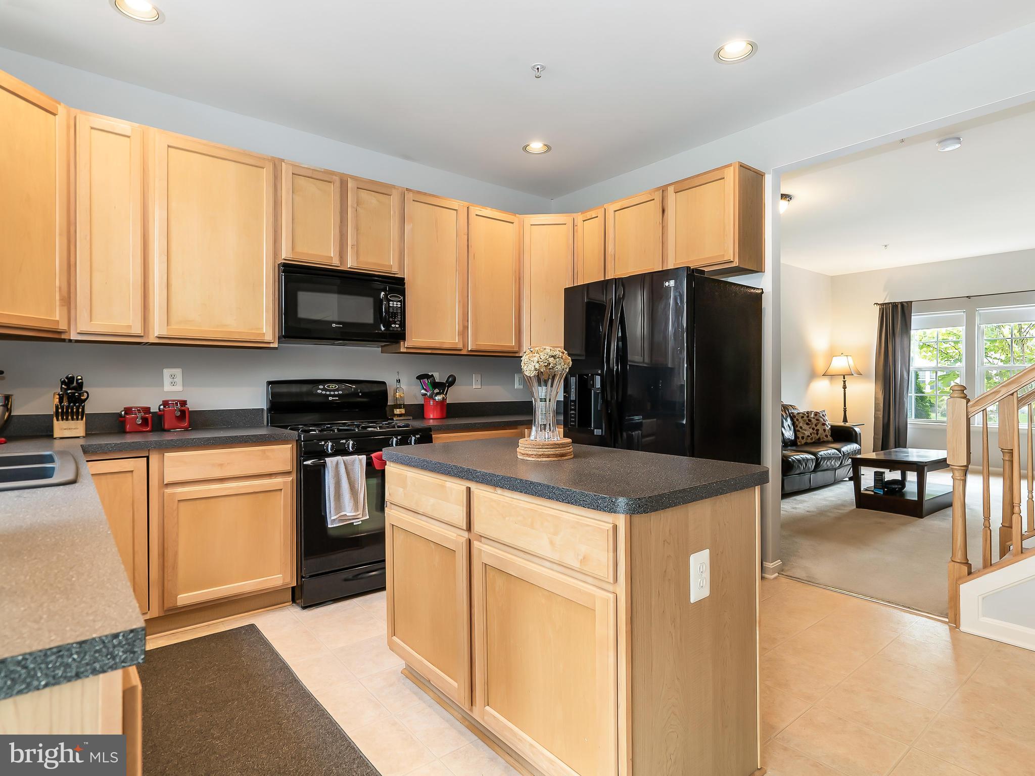 AUTUMN RUN - Residential