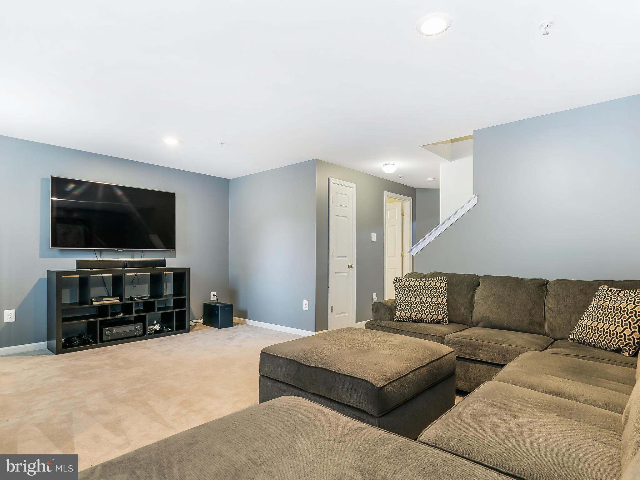 AUTUMN RUN - Residential