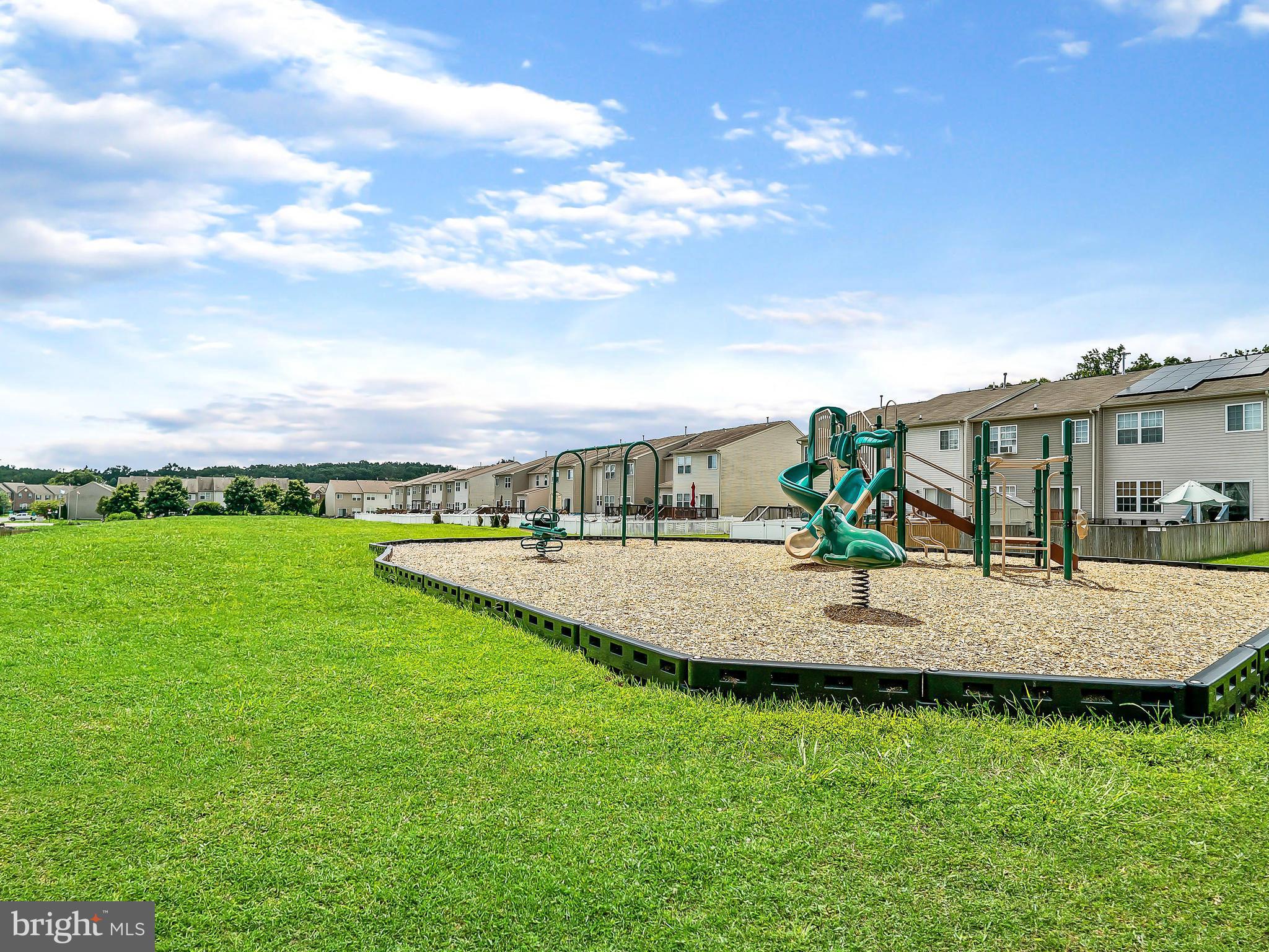 AUTUMN RUN - Residential