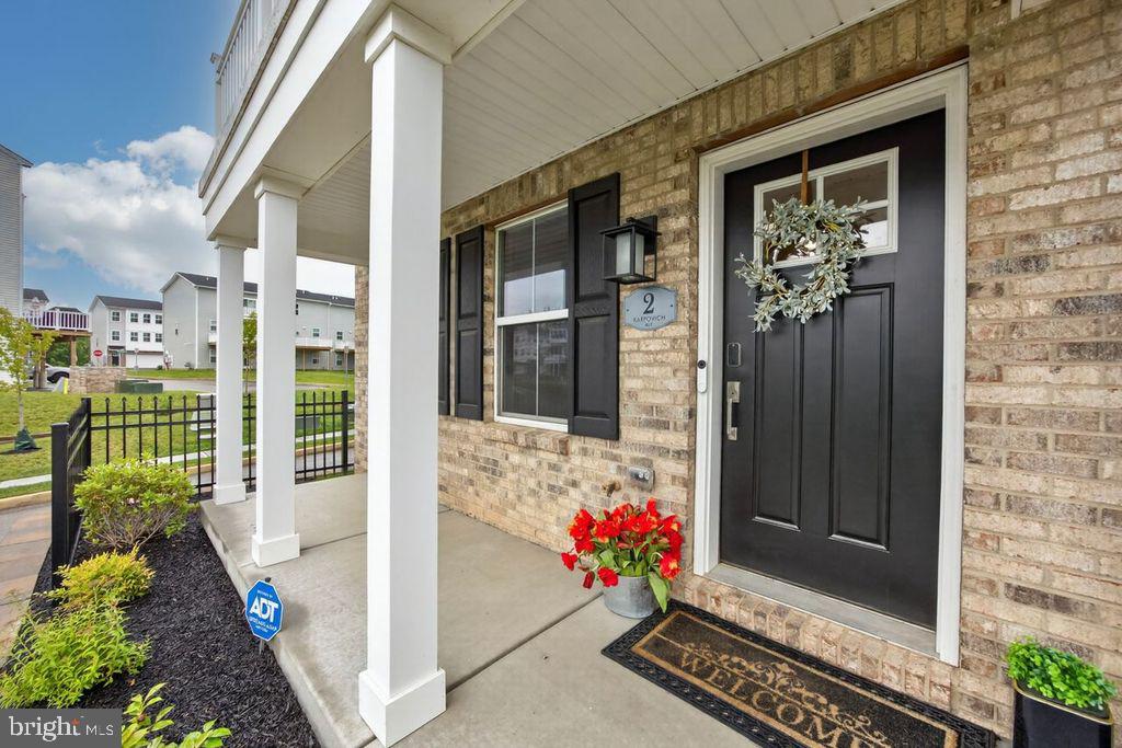 RIVER POINTE - Residential