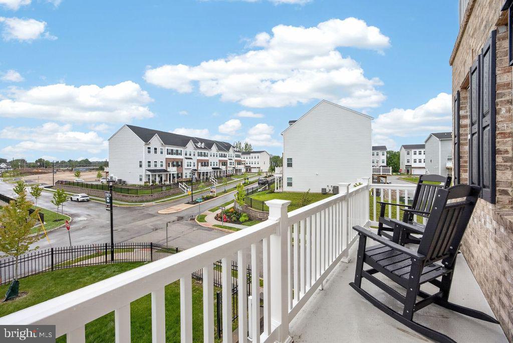 RIVER POINTE - Residential