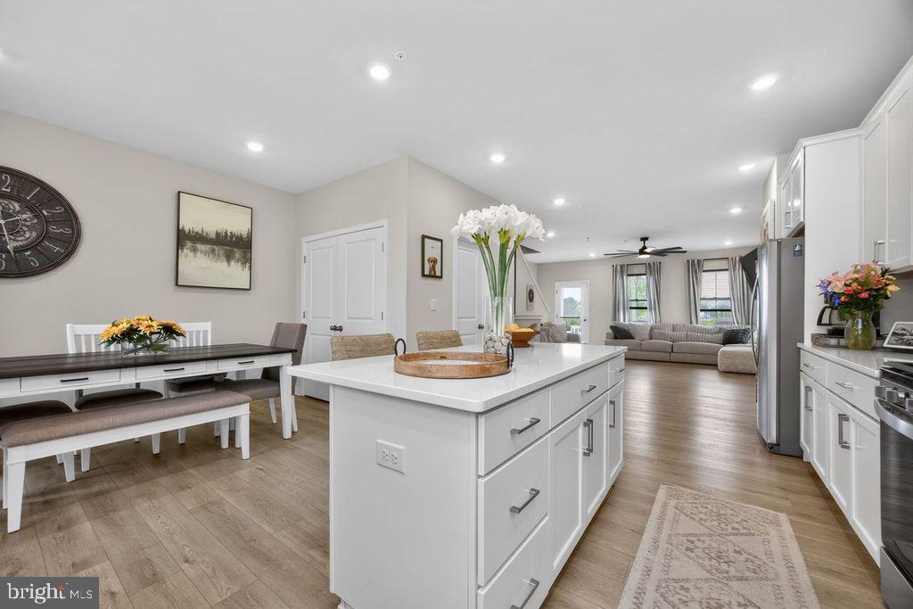 RIVER POINTE - Residential