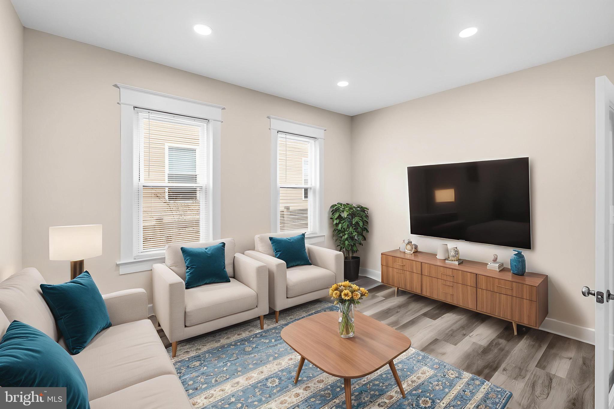 MOUNT RAINIER - Residential