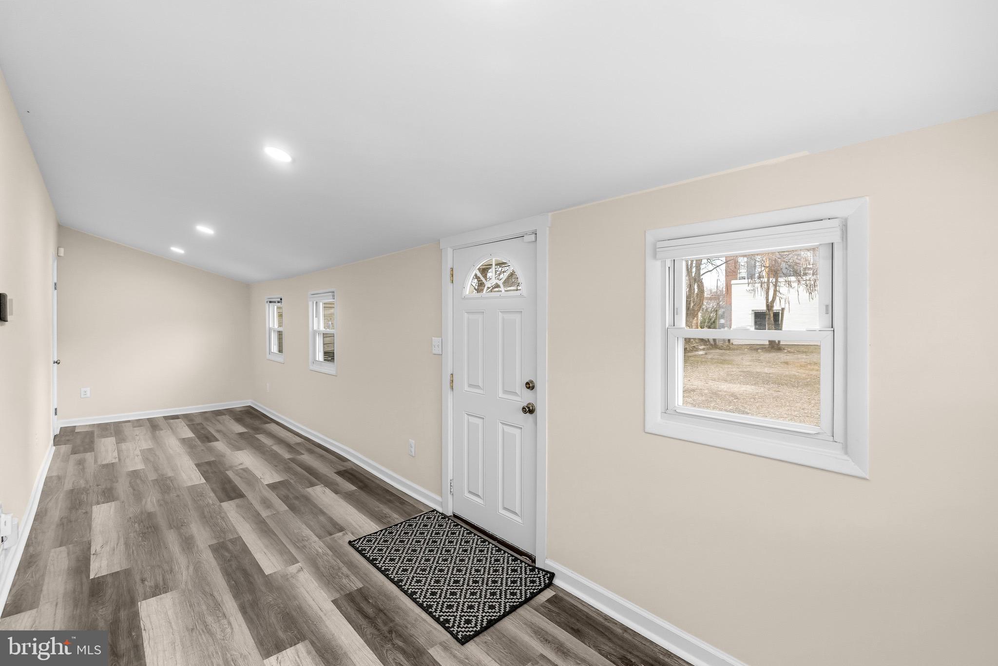 MOUNT RAINIER - Residential