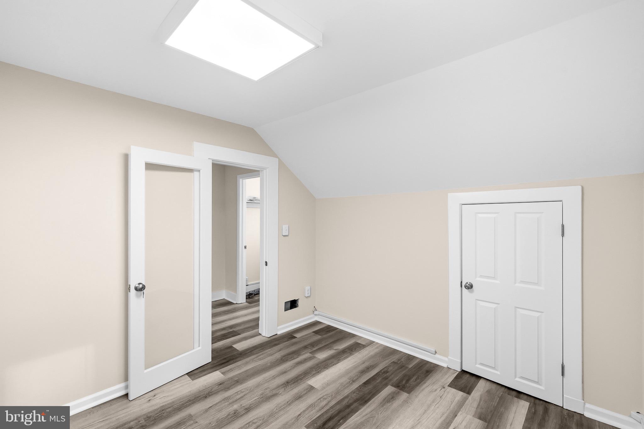 MOUNT RAINIER - Residential