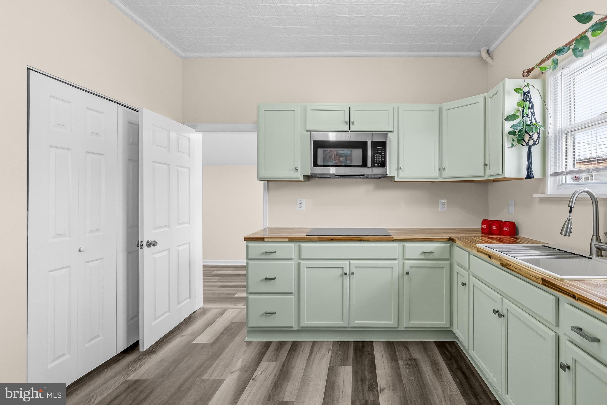 MOUNT RAINIER - Residential