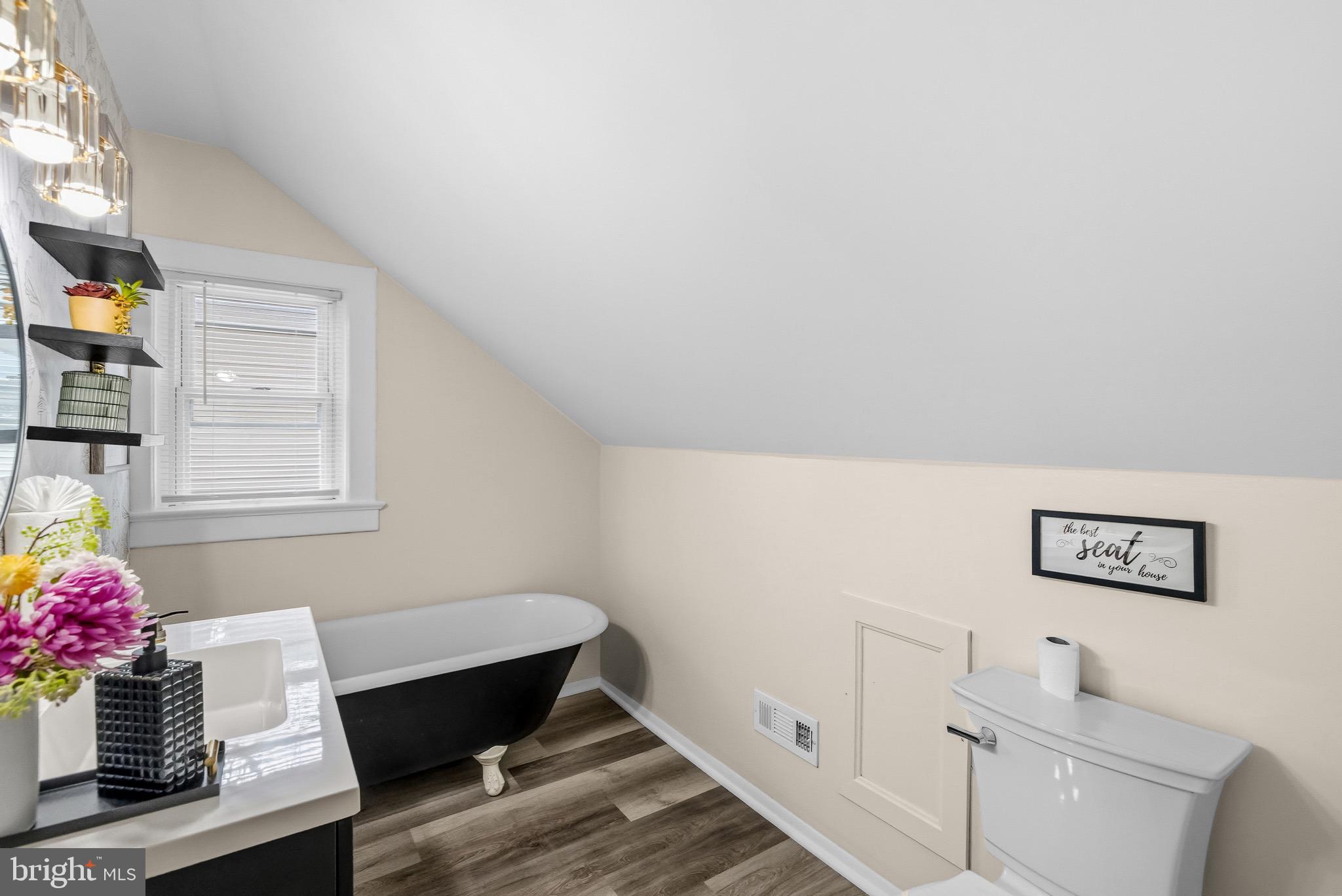 MOUNT RAINIER - Residential