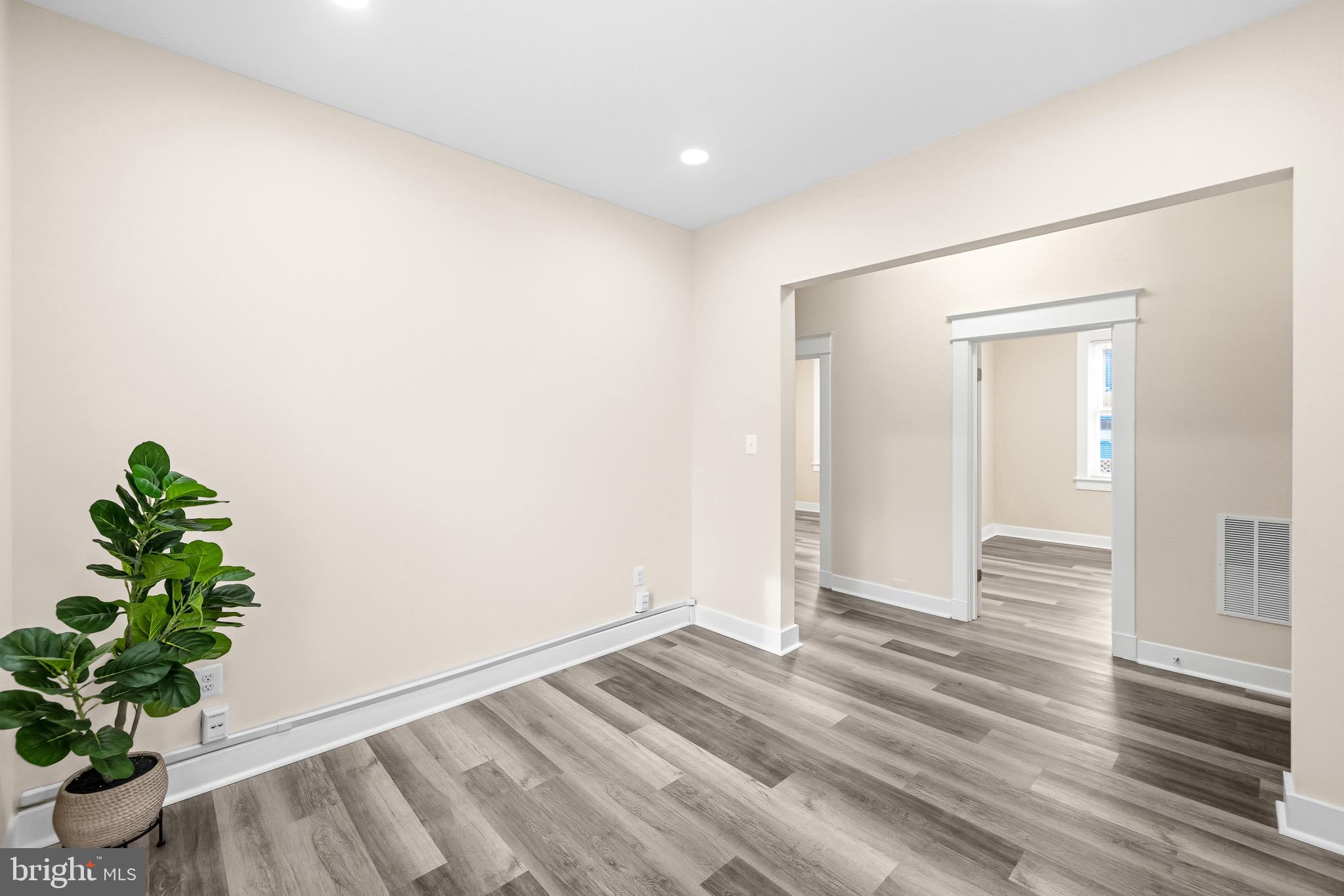 MOUNT RAINIER - Residential