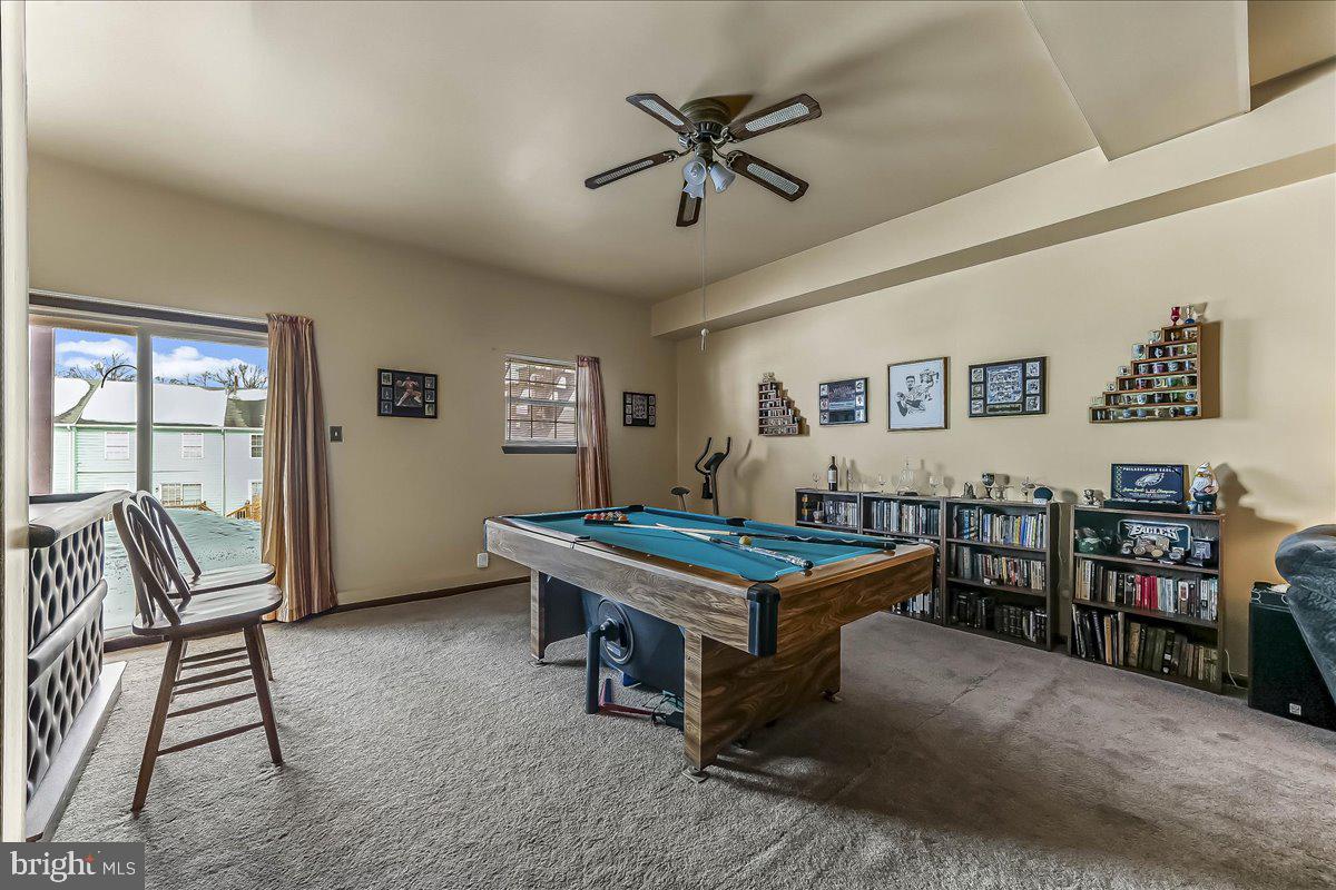 CHERRY TREE KNOLL - Residential