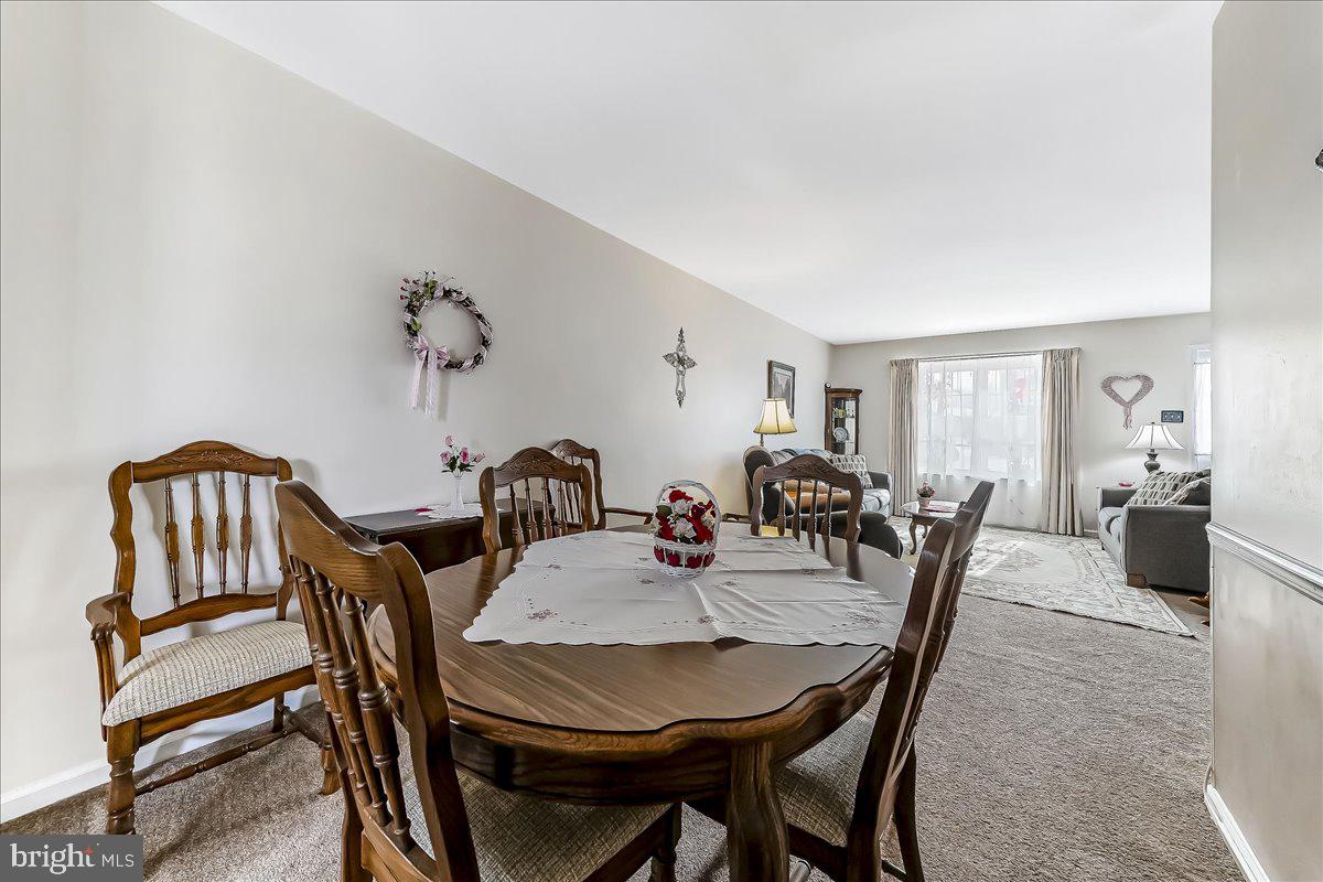 CHERRY TREE KNOLL - Residential