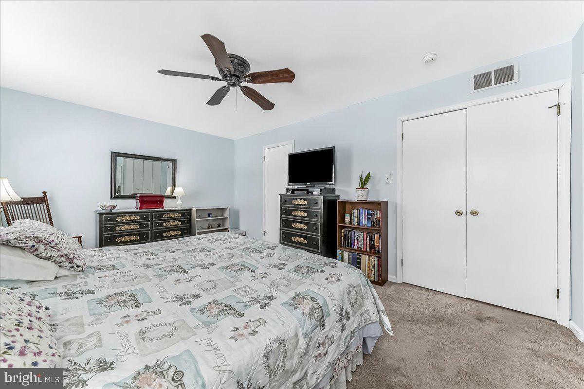 CHERRY TREE KNOLL - Residential