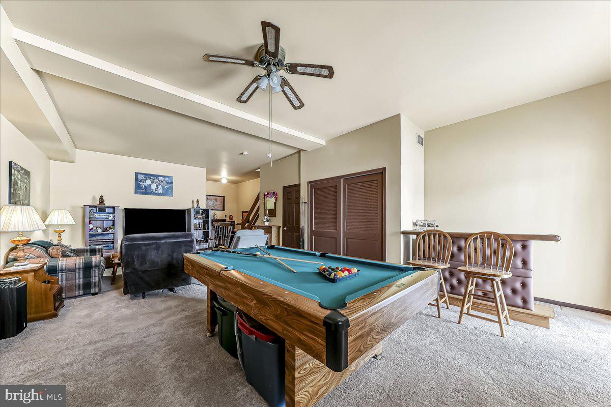 CHERRY TREE KNOLL - Residential