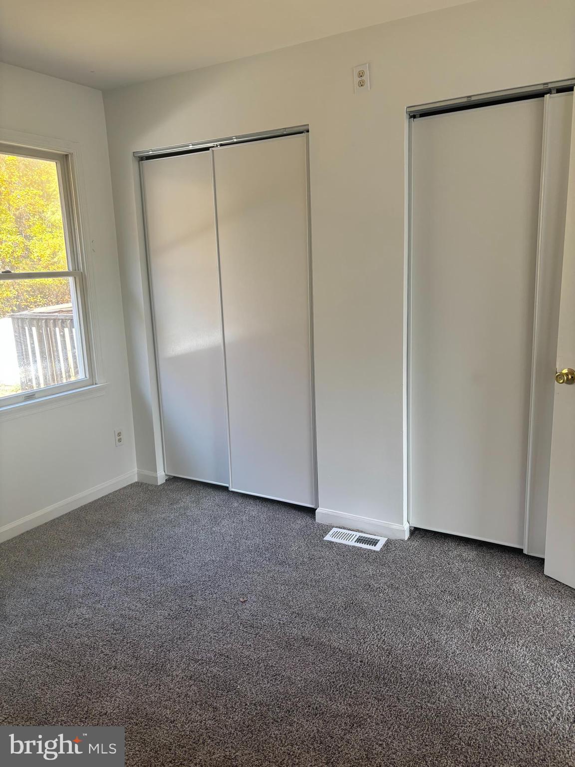 GRAY MOUNT - Residential