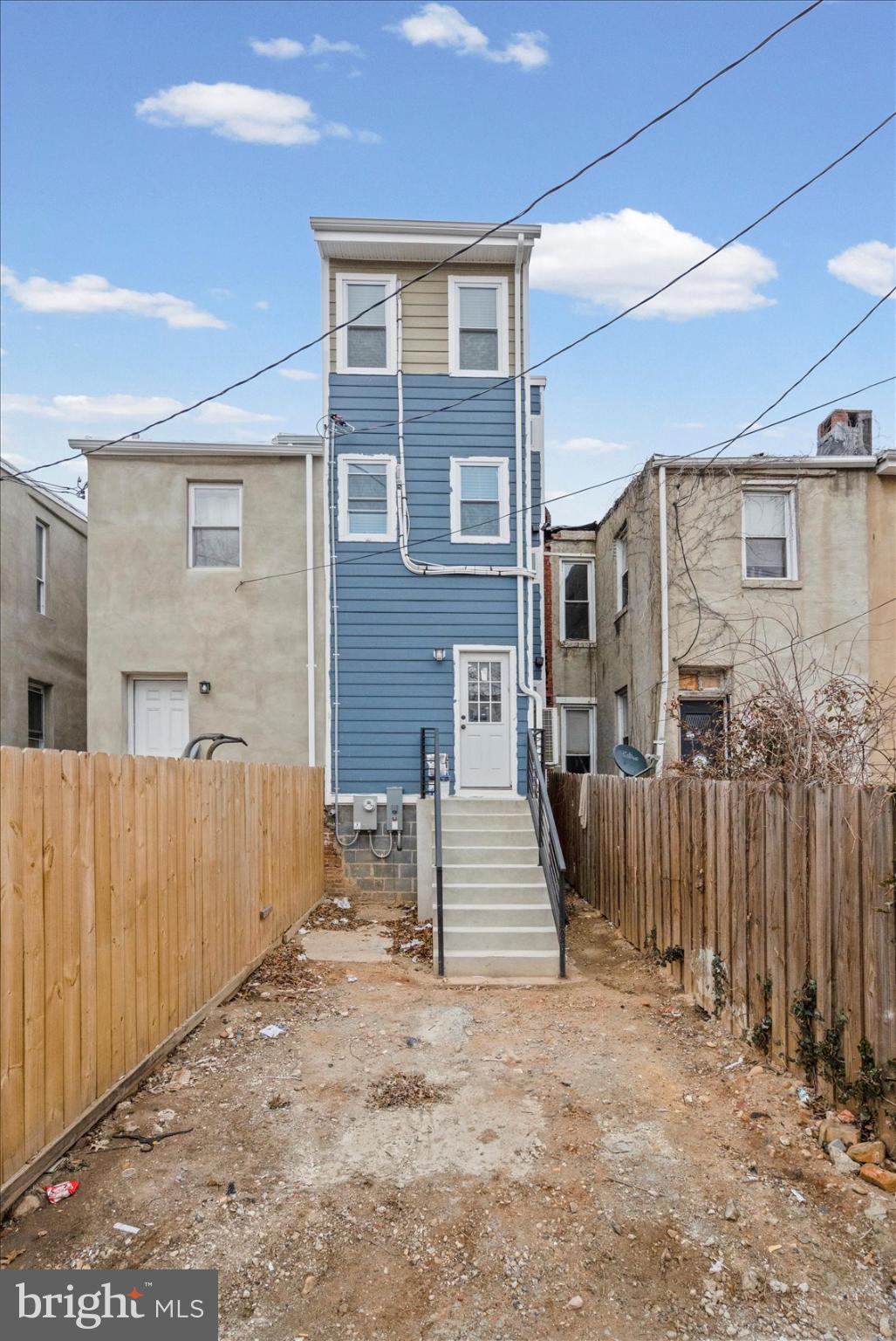 GREENMOUNT WEST - Residential