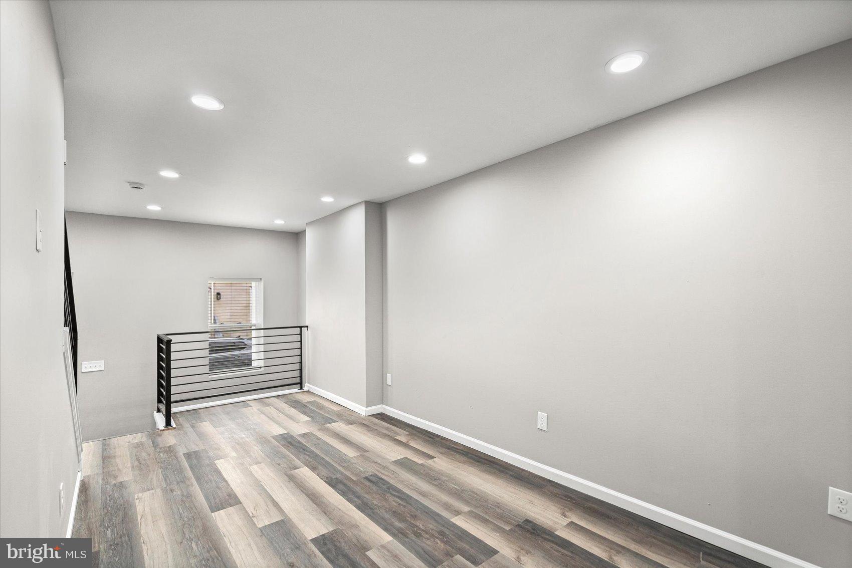 GREENMOUNT WEST - Residential